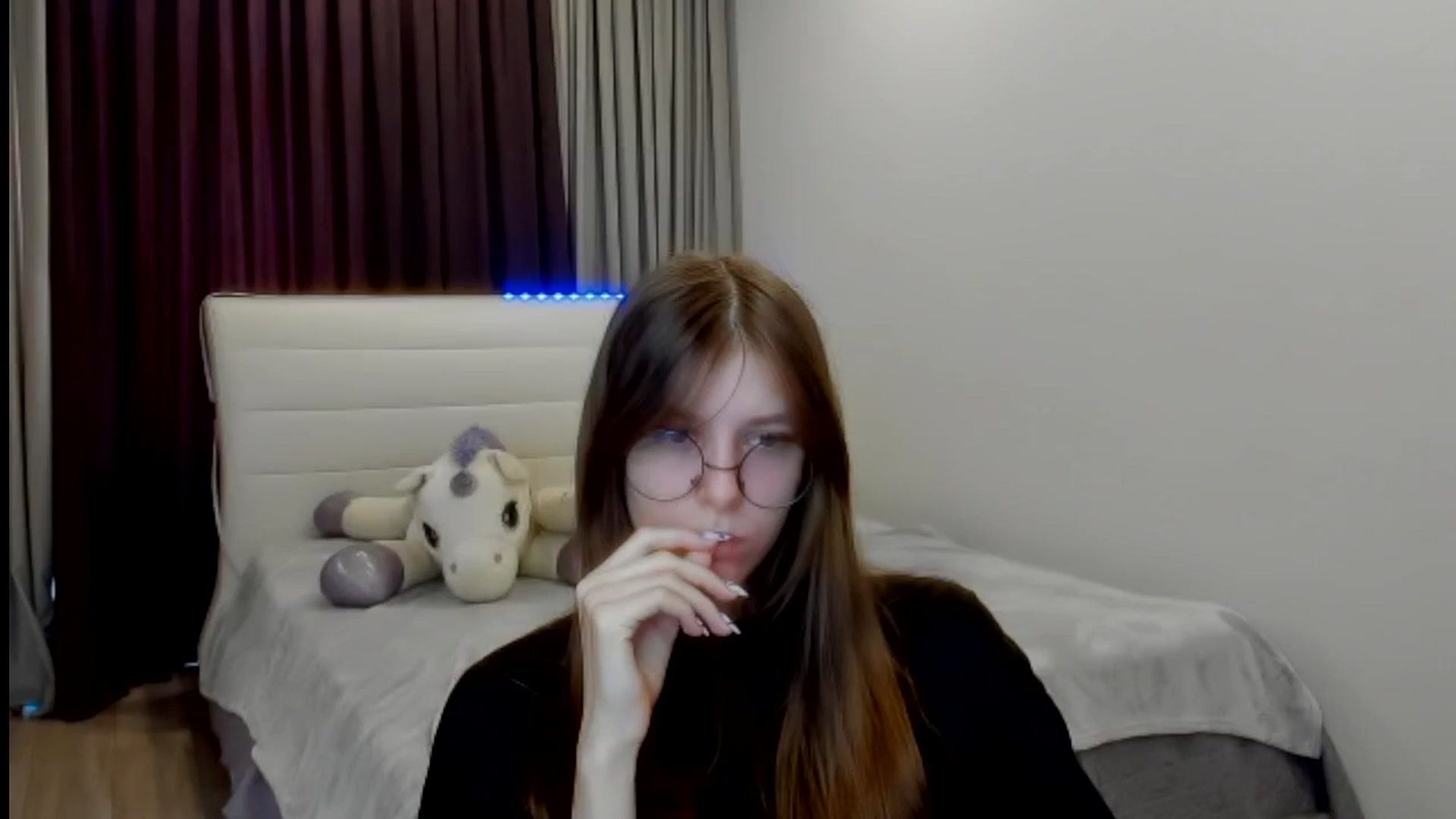 Gallery image thumbnail from BeataNorr's myfreecams stream on, 08/11/2025, 14:32 image 7 of 20