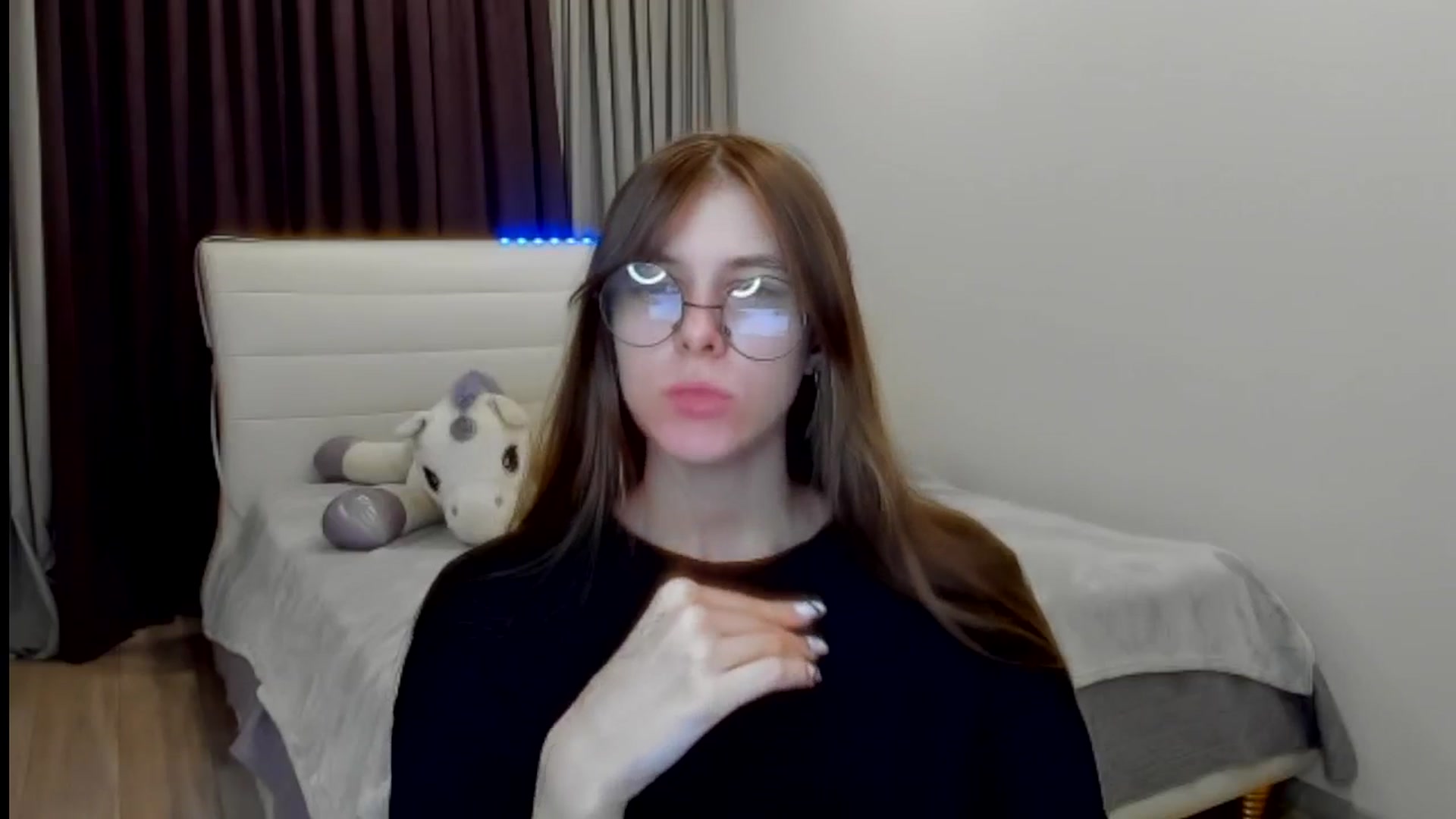 Gallery image thumbnail from BeataNorr's myfreecams stream on, 08/11/2025, 16:35 image 18 of 20