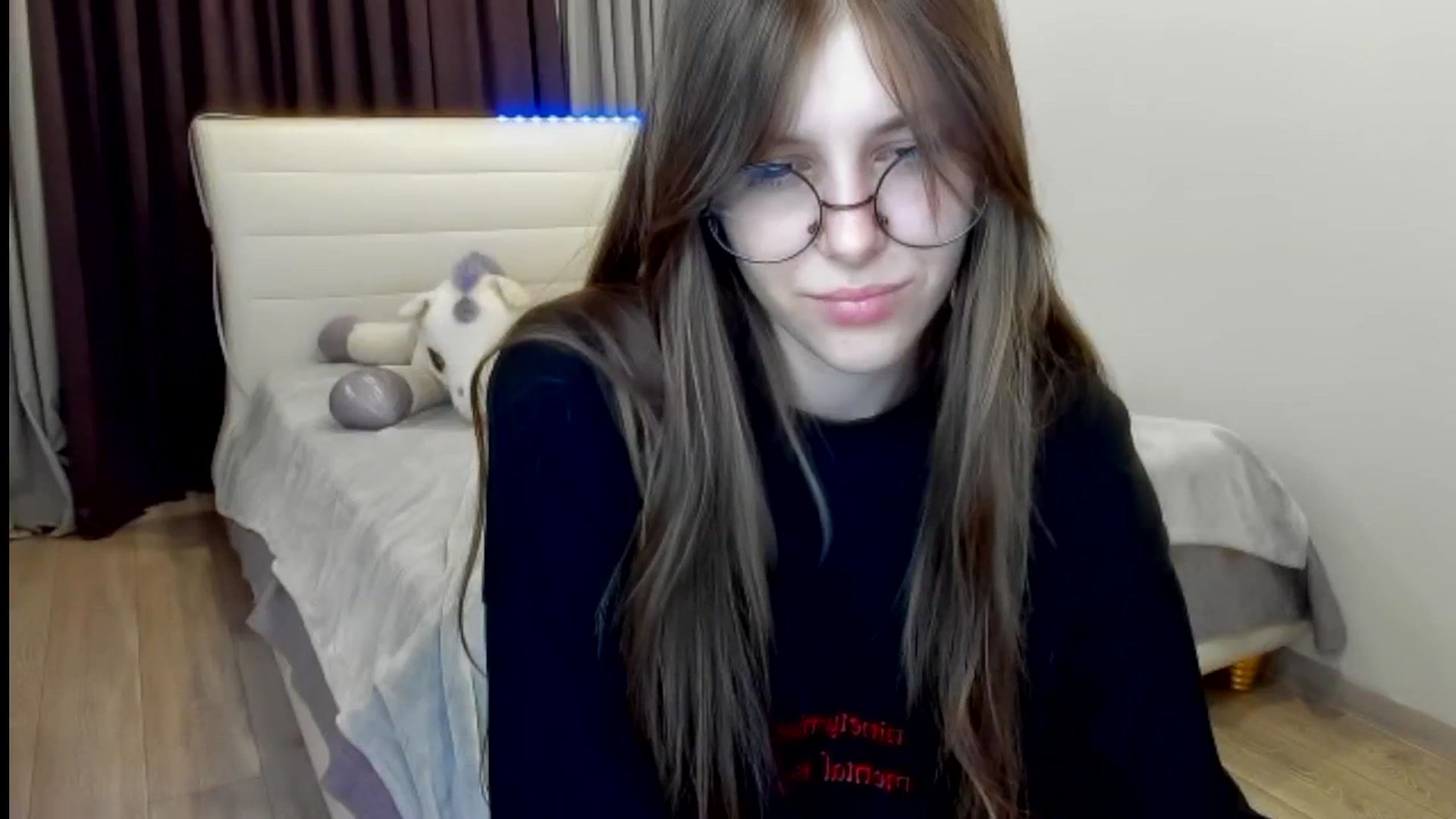 Gallery image thumbnail from BeataNorr's myfreecams stream on, 08/11/2025, 17:22 image 14 of 20