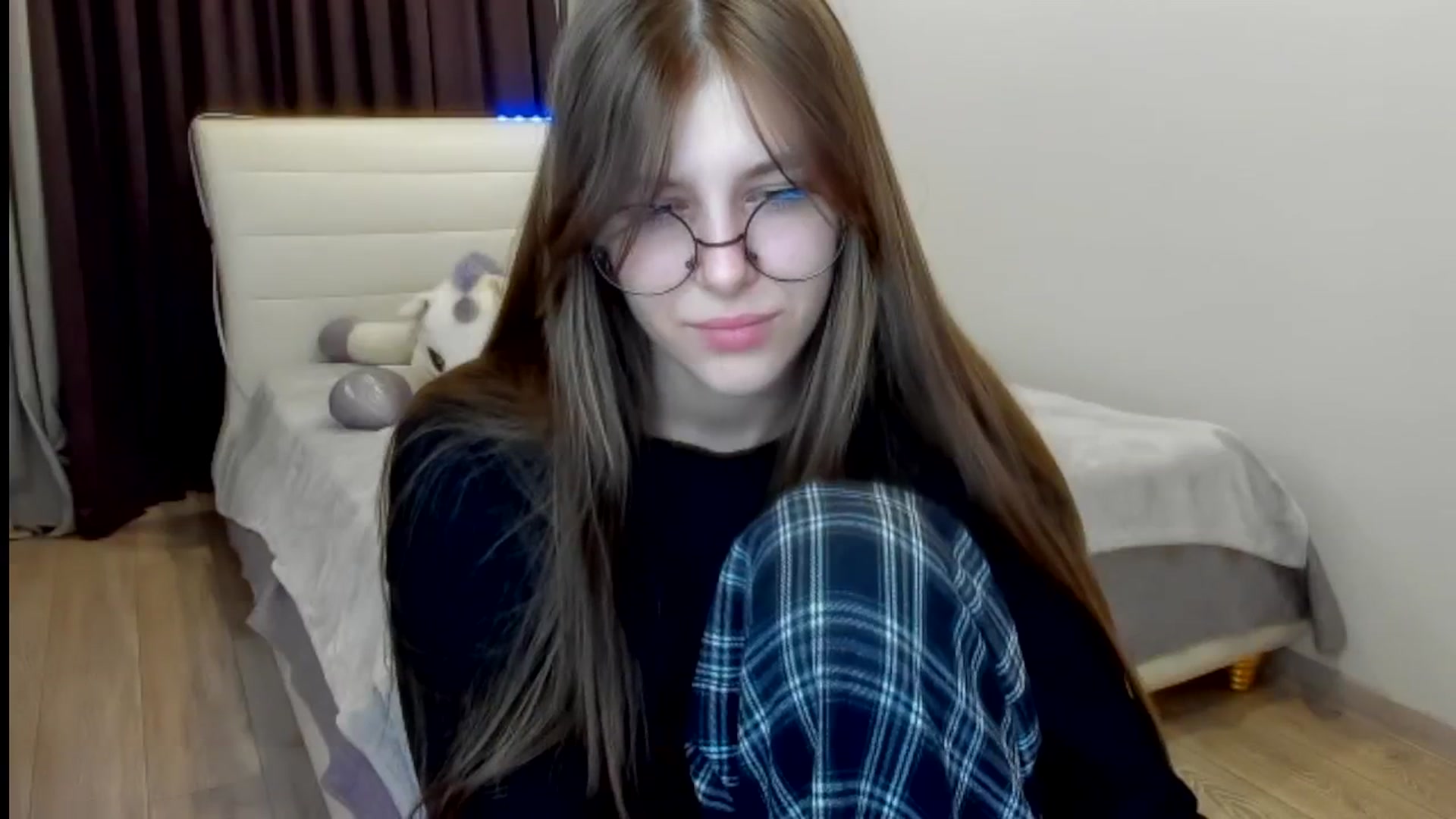 Gallery image thumbnail from BeataNorr's myfreecams stream on, 08/11/2025, 17:22 image 9 of 20