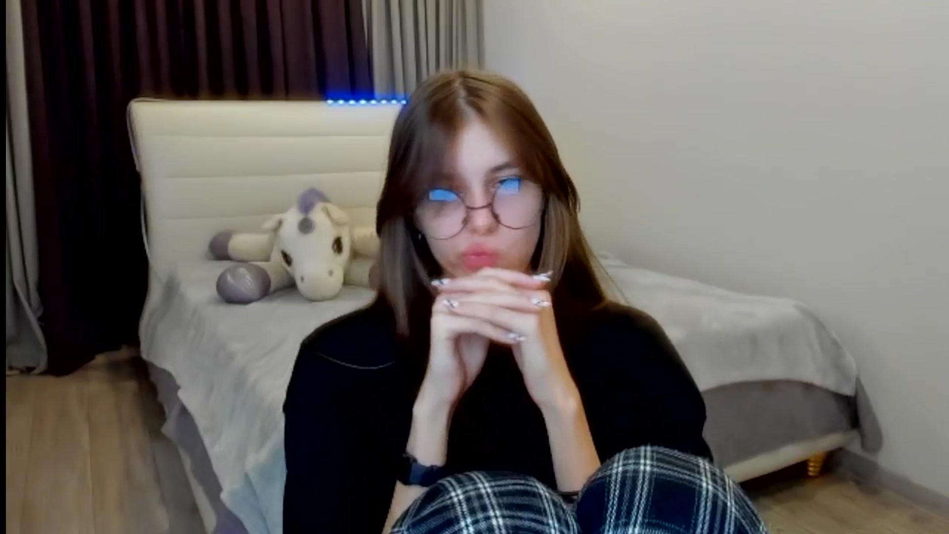 Gallery image thumbnail from BeataNorr's myfreecams stream on, 08/11/2025, 18:02 image 3 of 20