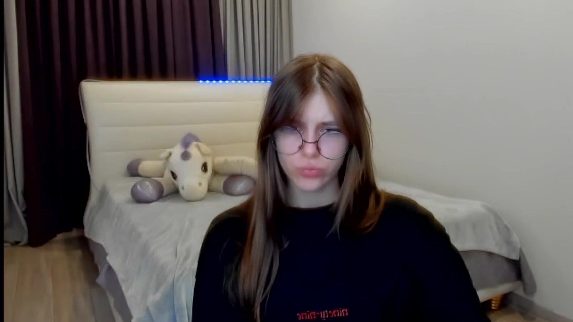 Gallery image thumbnail from BeataNorr's myfreecams stream on, 08/11/2025, 18:02 image 15 of 20
