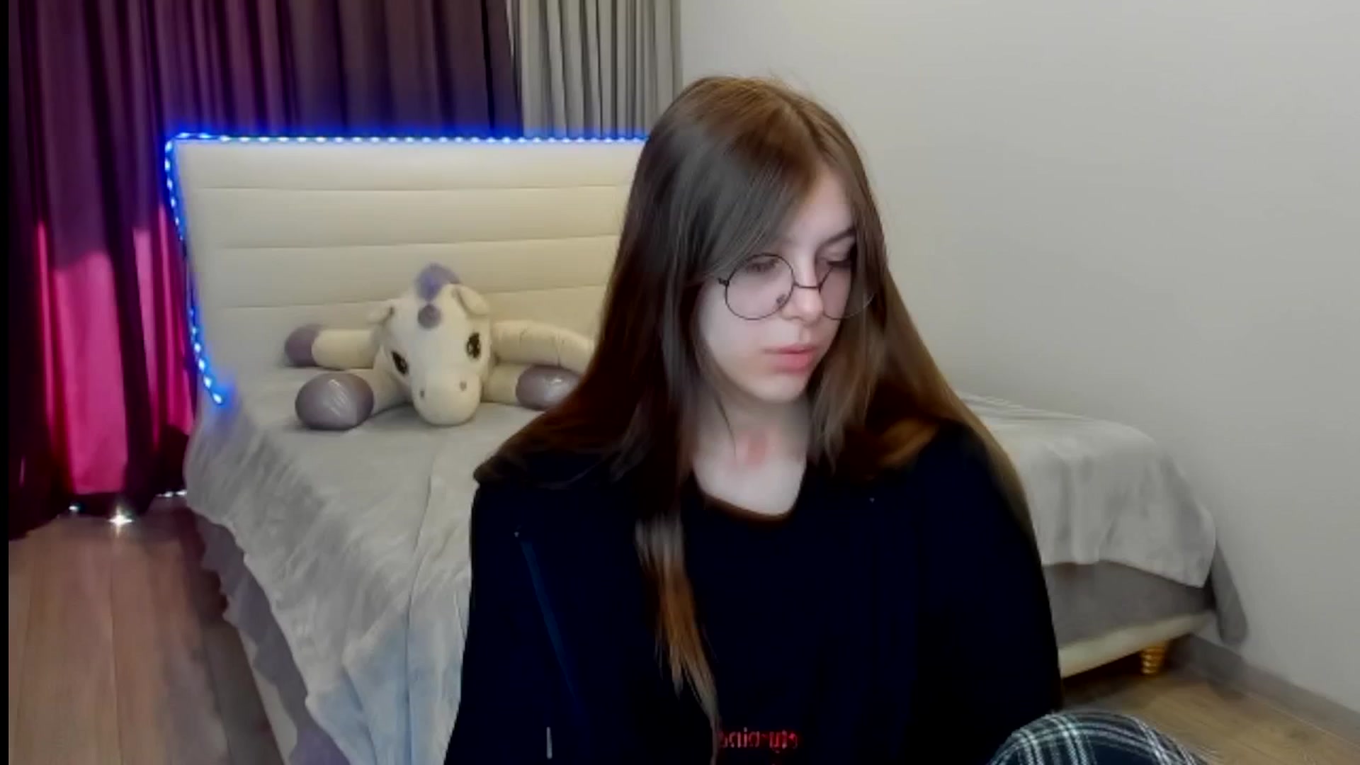 Gallery image thumbnail from BeataNorr's myfreecams stream on, 08/12/2025, 08:08 image 17 of 20
