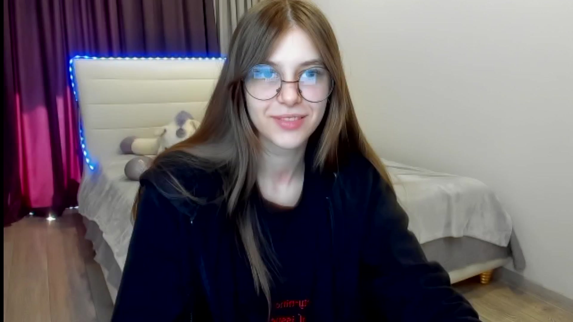 Gallery image thumbnail from BeataNorr's myfreecams stream on, 08/12/2025, 08:08 image 14 of 20