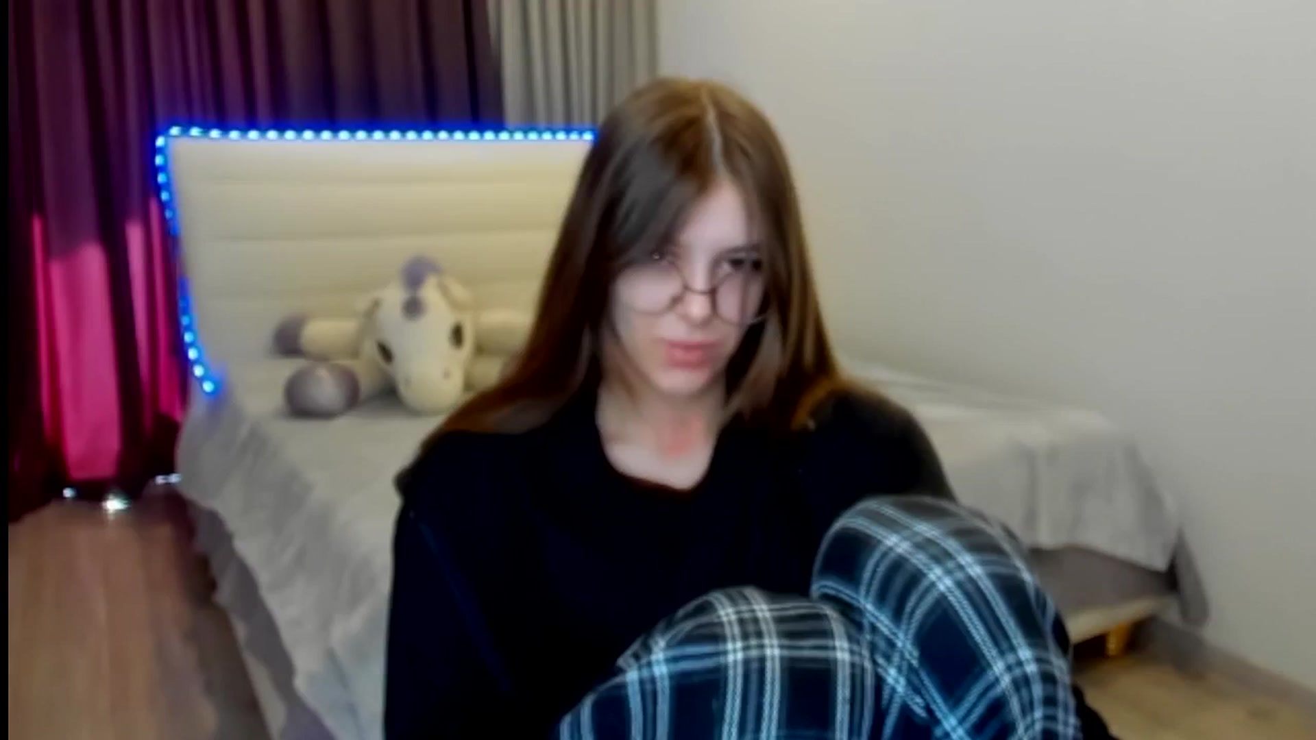 Gallery image thumbnail from BeataNorr's myfreecams stream on, 08/12/2025, 08:08 image 11 of 20
