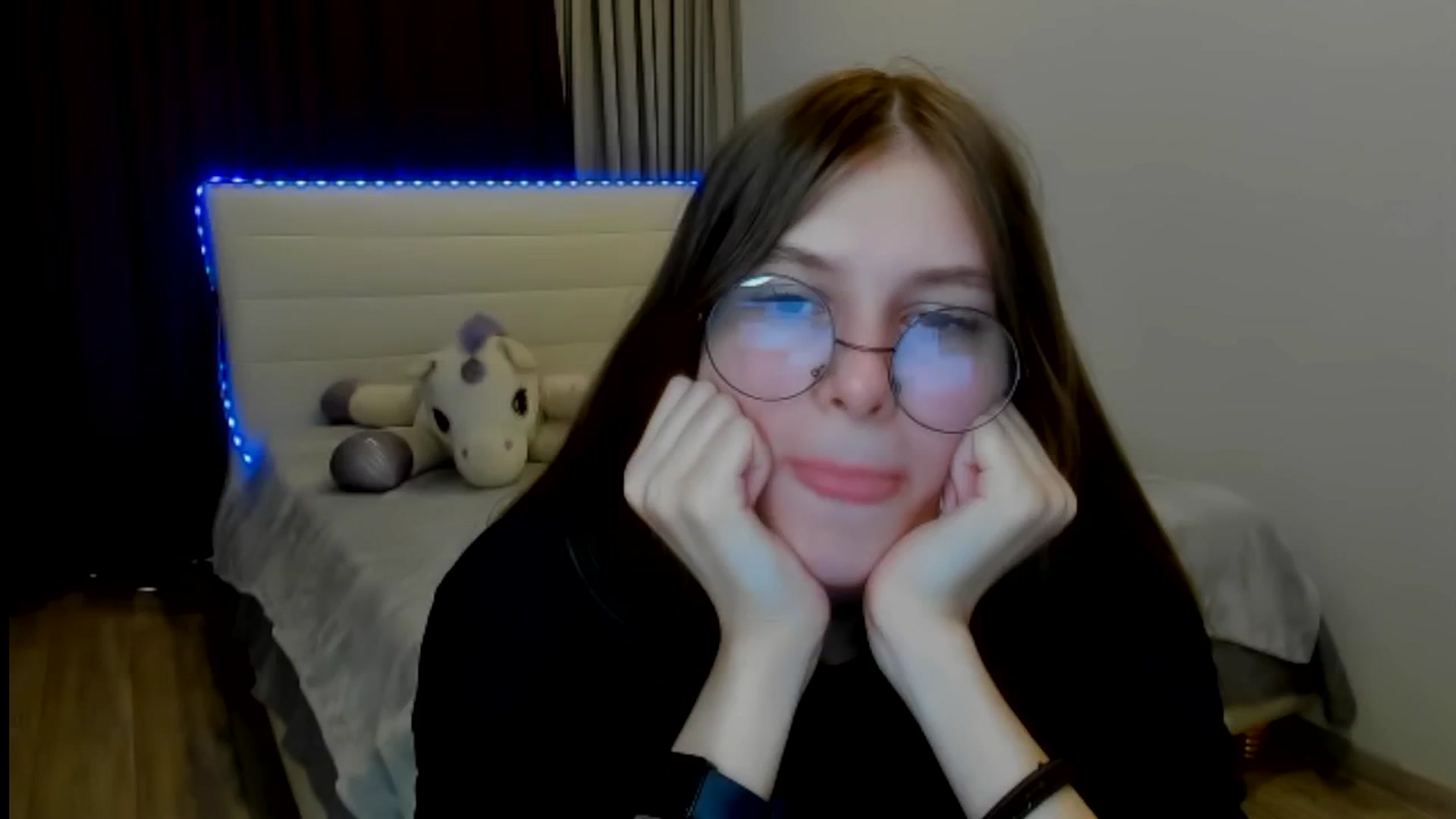 Gallery image thumbnail from BeataNorr's myfreecams stream on, 08/12/2025, 09:22 image 17 of 20