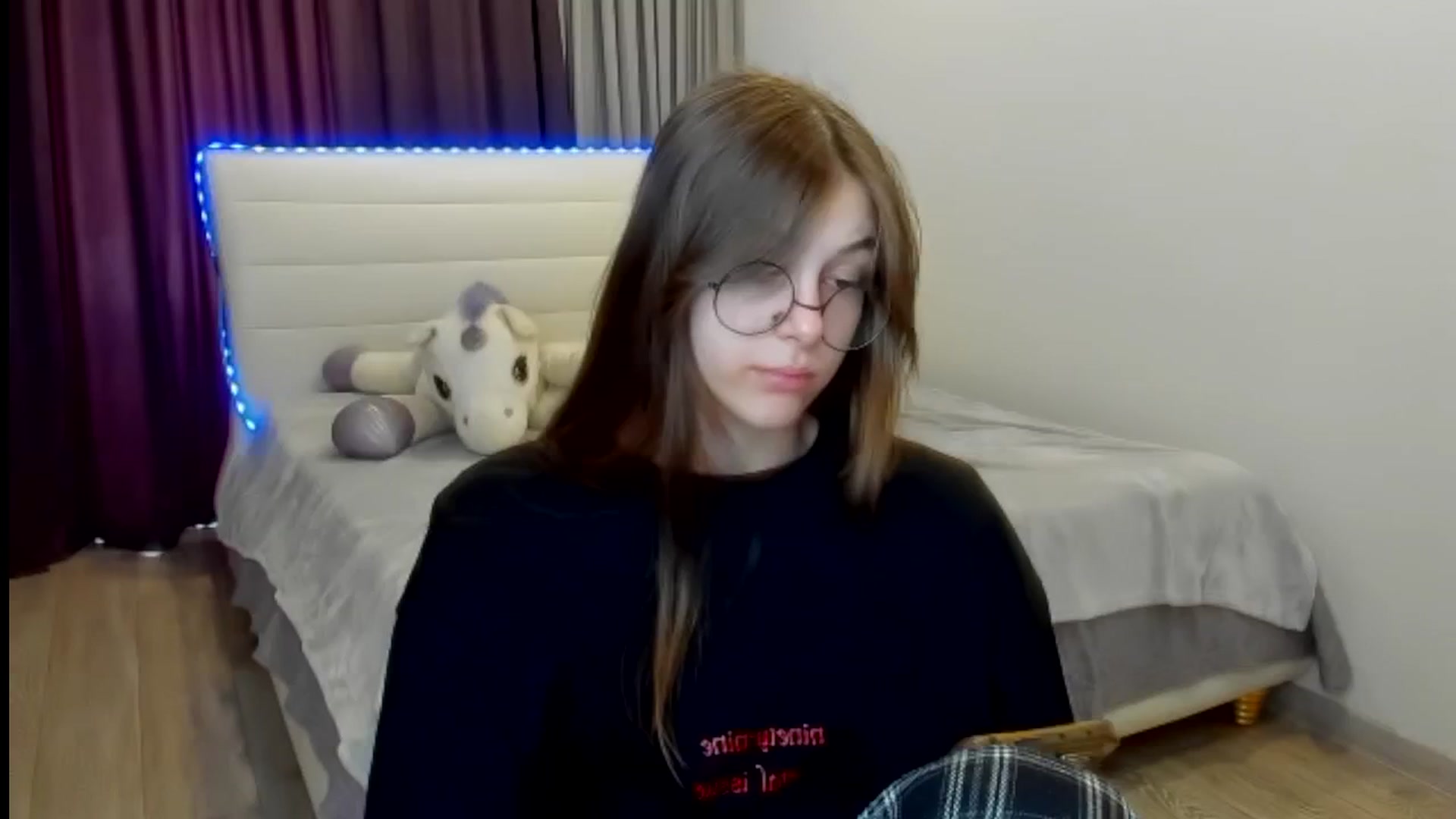 Gallery image thumbnail from BeataNorr's myfreecams stream on, 08/12/2025, 11:01 image 15 of 20