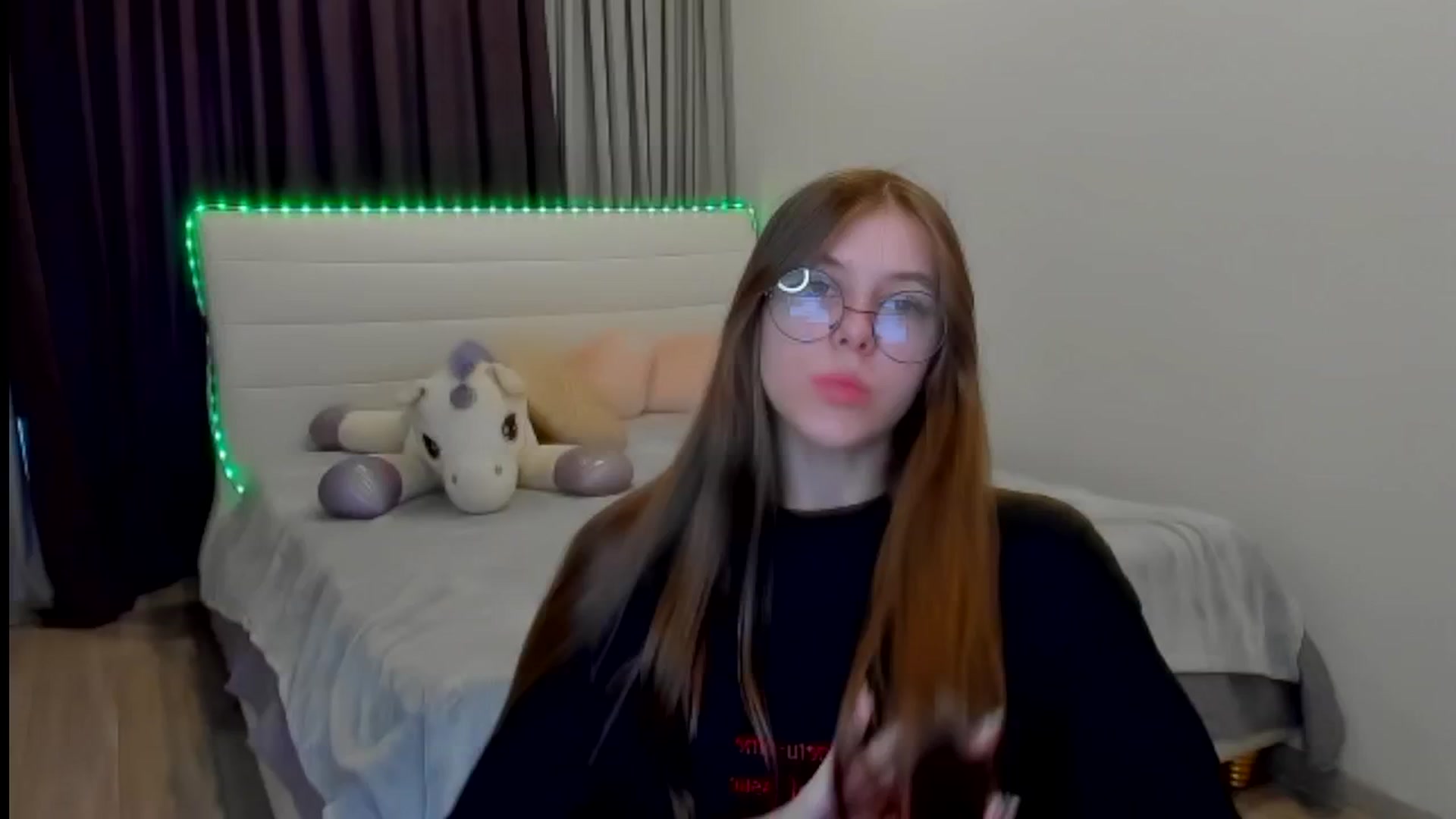 Gallery image thumbnail from BeataNorr's myfreecams stream on, 08/13/2025, 12:34 image 11 of 20