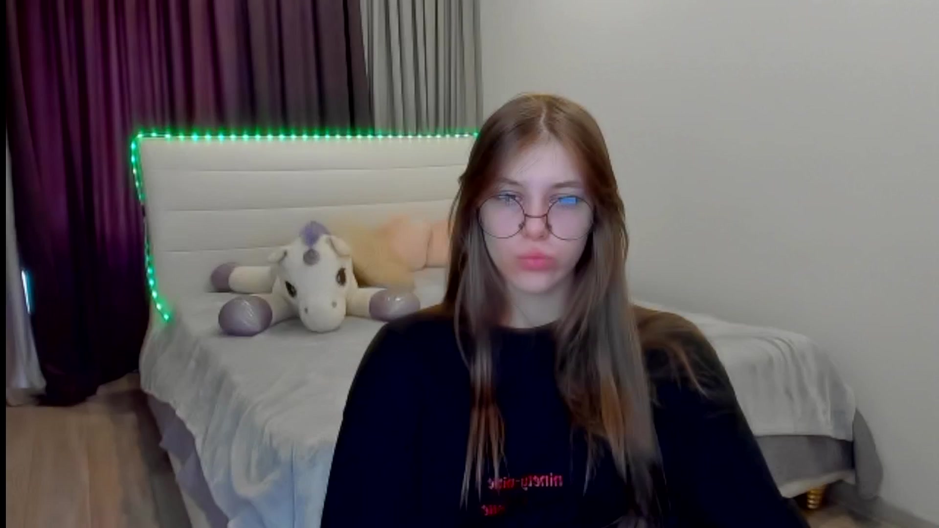 Gallery image thumbnail from BeataNorr's myfreecams stream on, 08/13/2025, 12:34 image 6 of 20