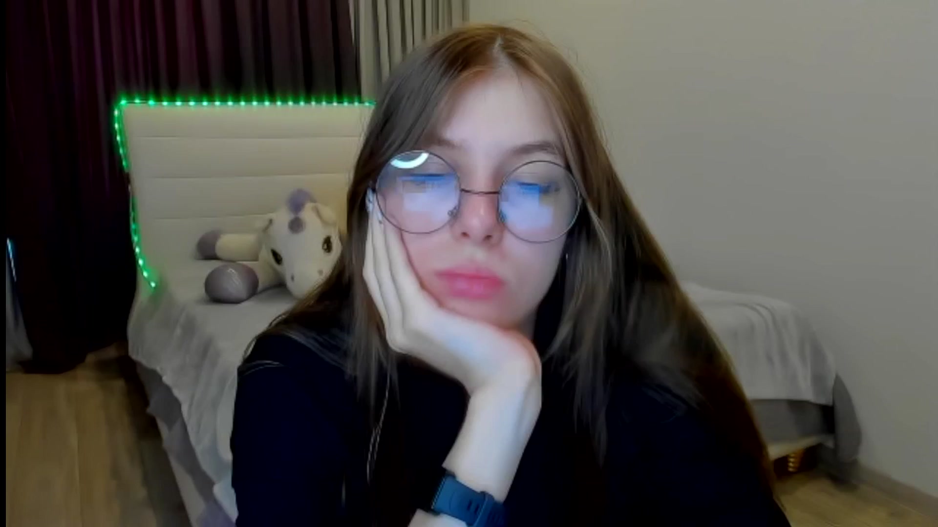 Gallery image thumbnail from BeataNorr's myfreecams stream on, 08/13/2025, 13:23 image 13 of 20