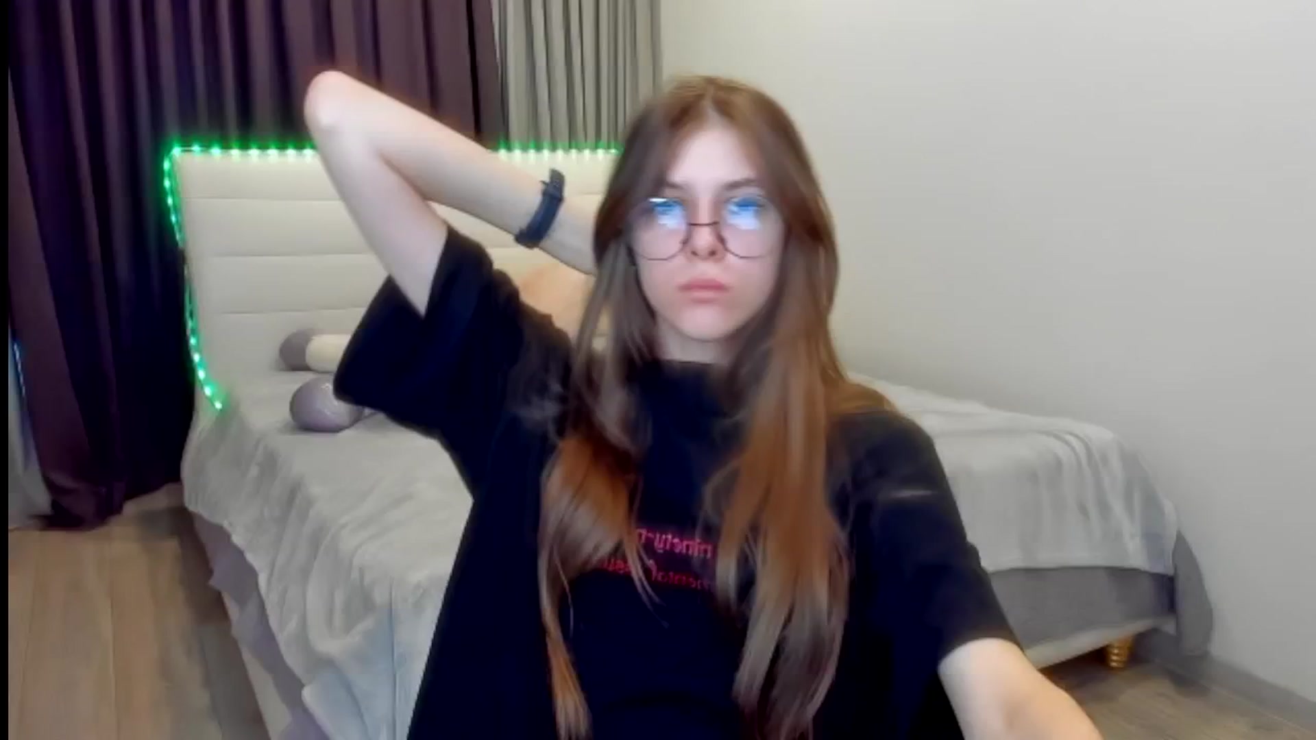 Gallery image thumbnail from BeataNorr's myfreecams stream on, 08/13/2025, 15:06 image 12 of 20