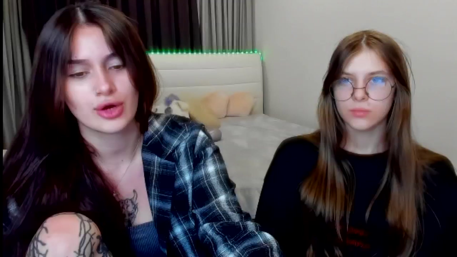 Gallery image thumbnail from BeataNorr's myfreecams stream on, 08/13/2025, 17:03 image 14 of 20