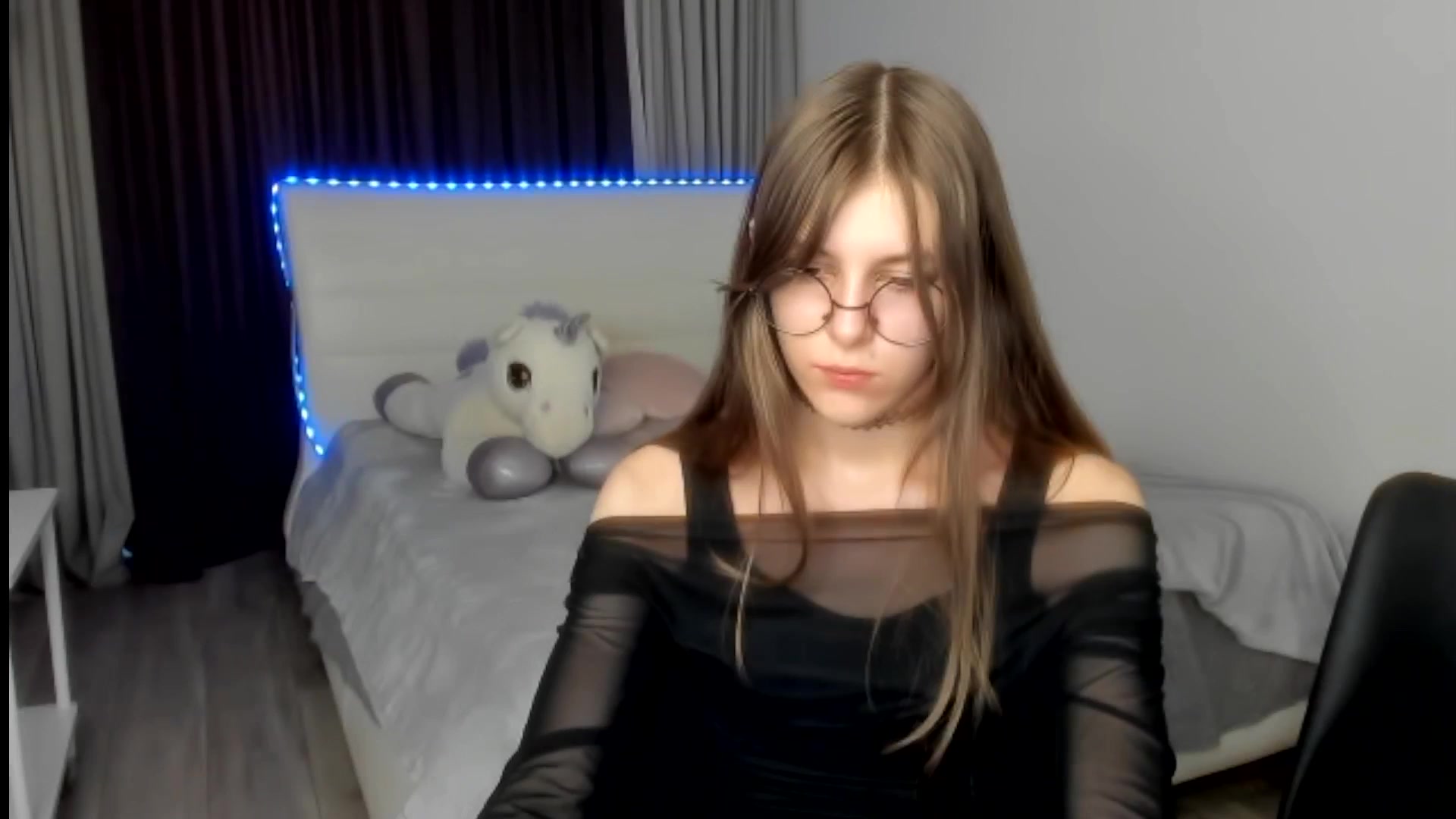 Gallery image thumbnail from BeataNorr's myfreecams stream on, 08/18/2025, 16:34 image 15 of 20