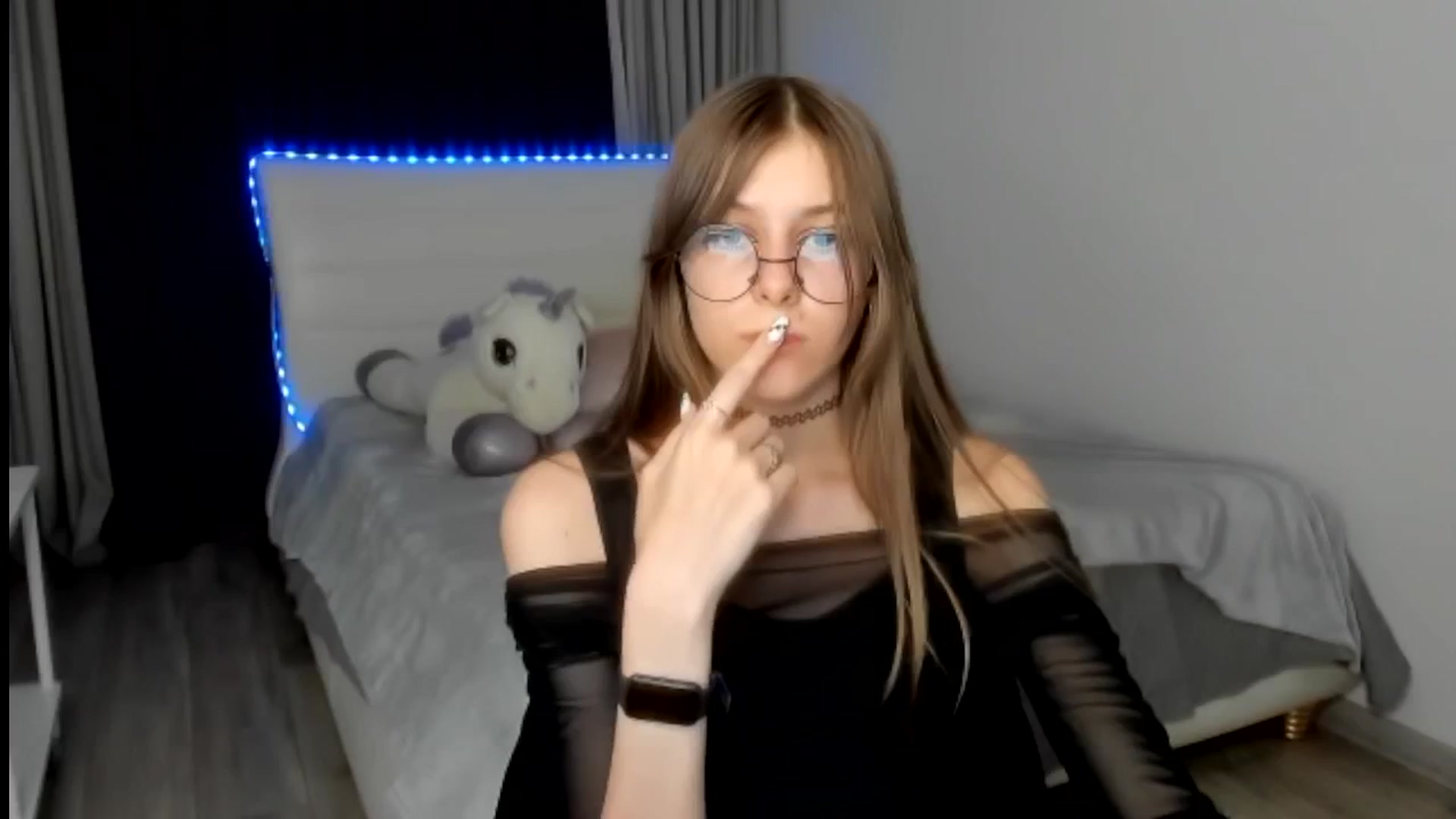 Gallery image thumbnail from BeataNorr's myfreecams stream on, 08/18/2025, 18:03 image 10 of 20