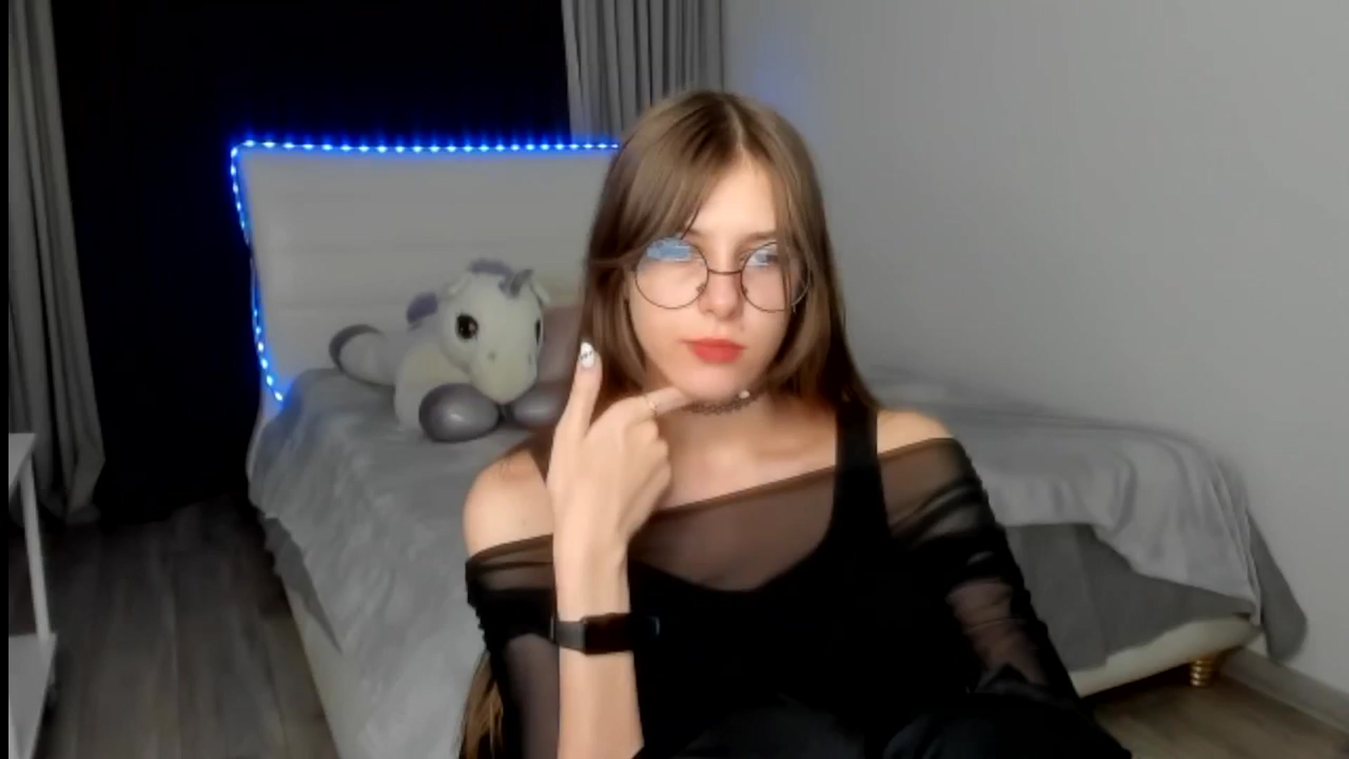 Gallery image thumbnail from BeataNorr's myfreecams stream on, 08/18/2025, 18:03 image 15 of 20