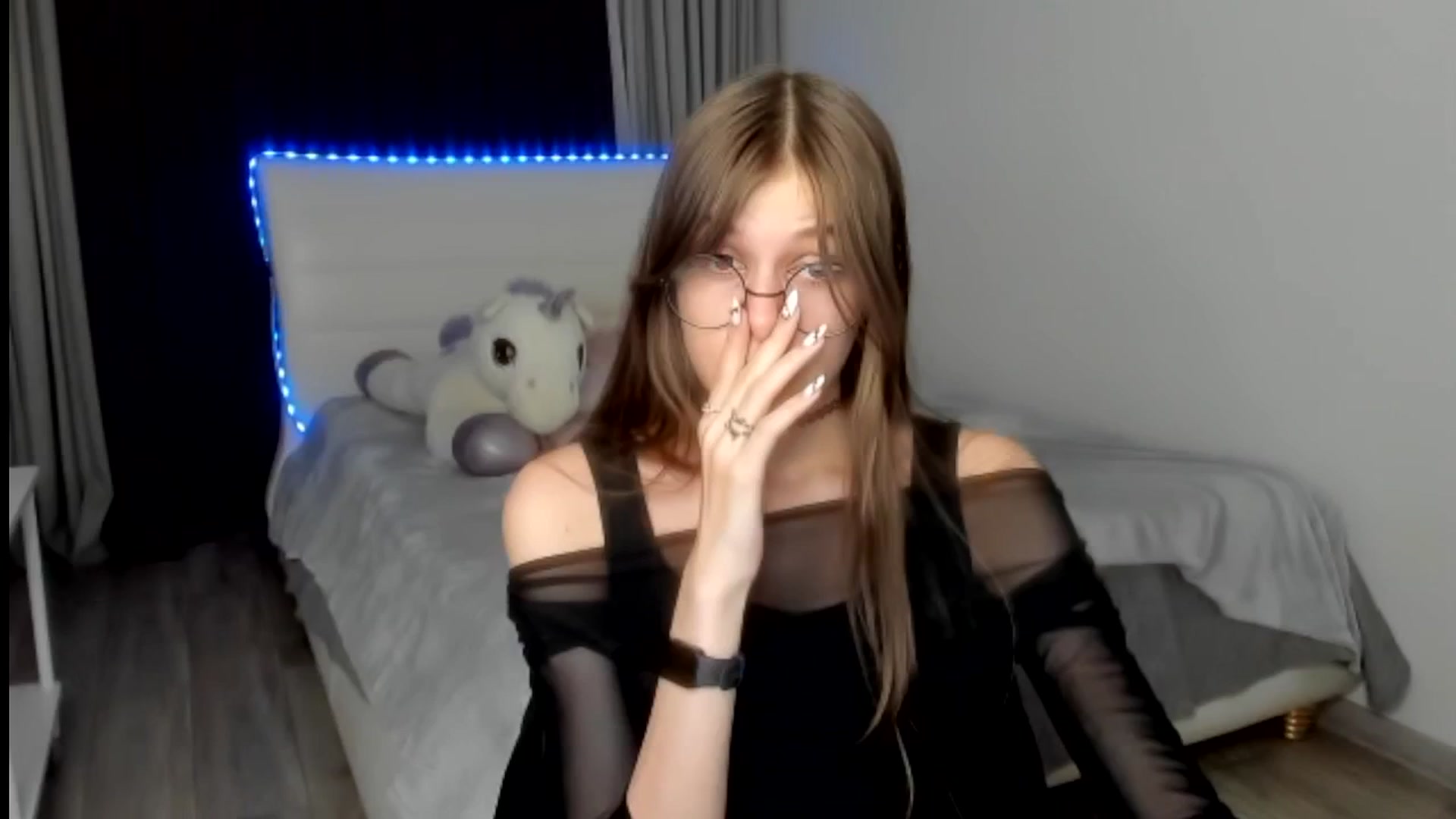 Gallery image thumbnail from BeataNorr's myfreecams stream on, 08/18/2025, 18:03 image 11 of 20