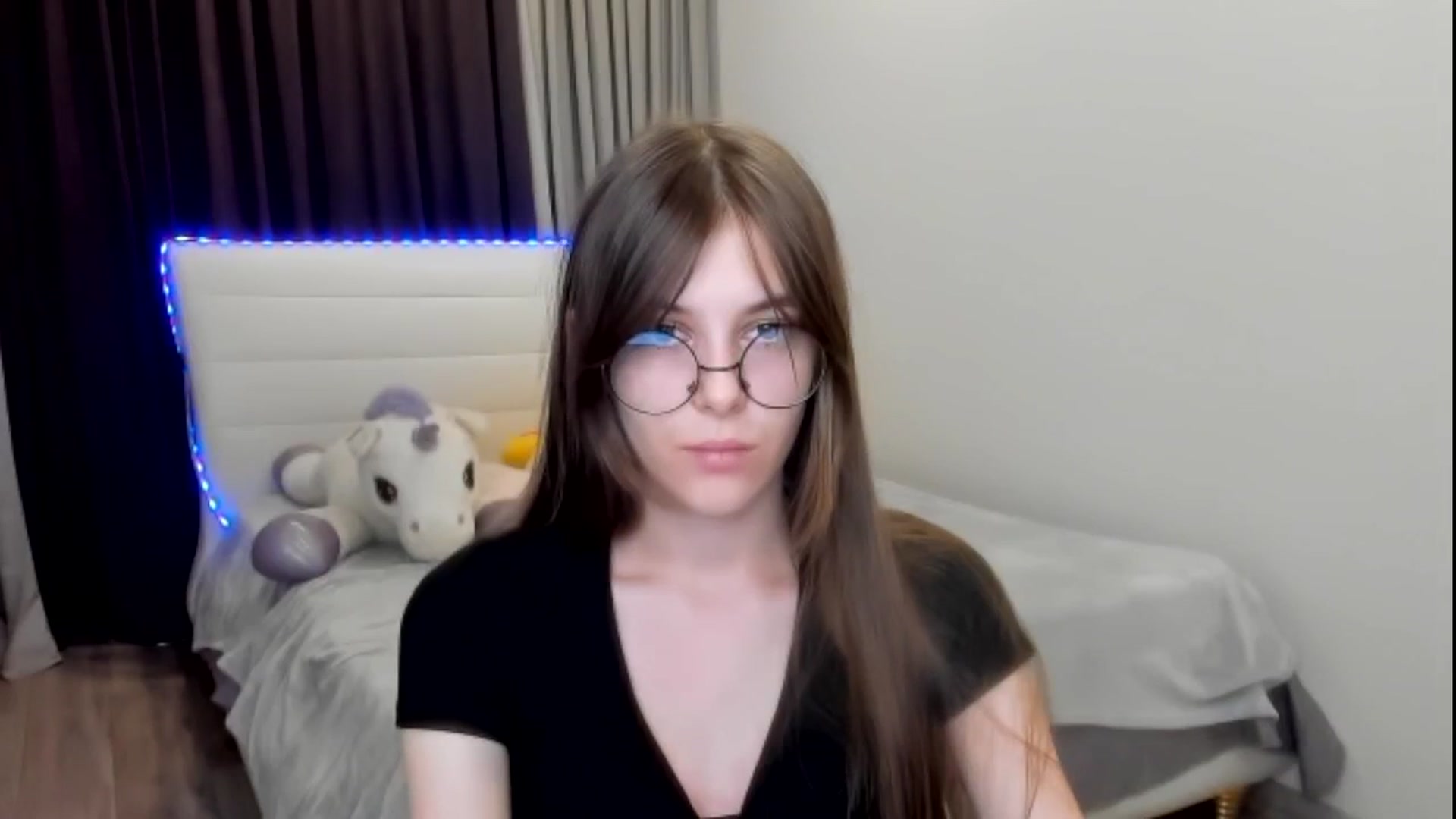 Gallery image thumbnail from BeataNorr's myfreecams stream on, 08/23/2025, 09:23 image 17 of 20