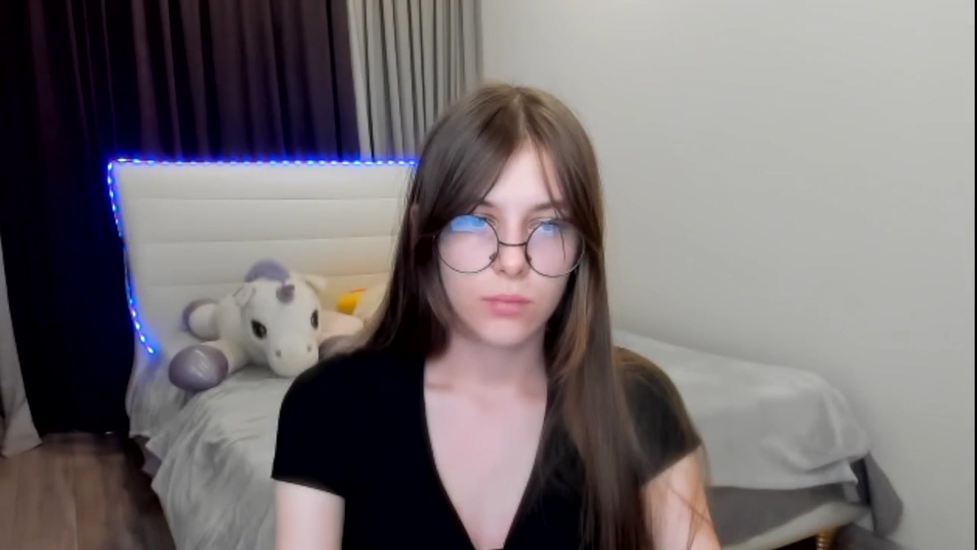 Gallery image thumbnail from BeataNorr's myfreecams stream on, 08/23/2025, 09:23 image 16 of 20