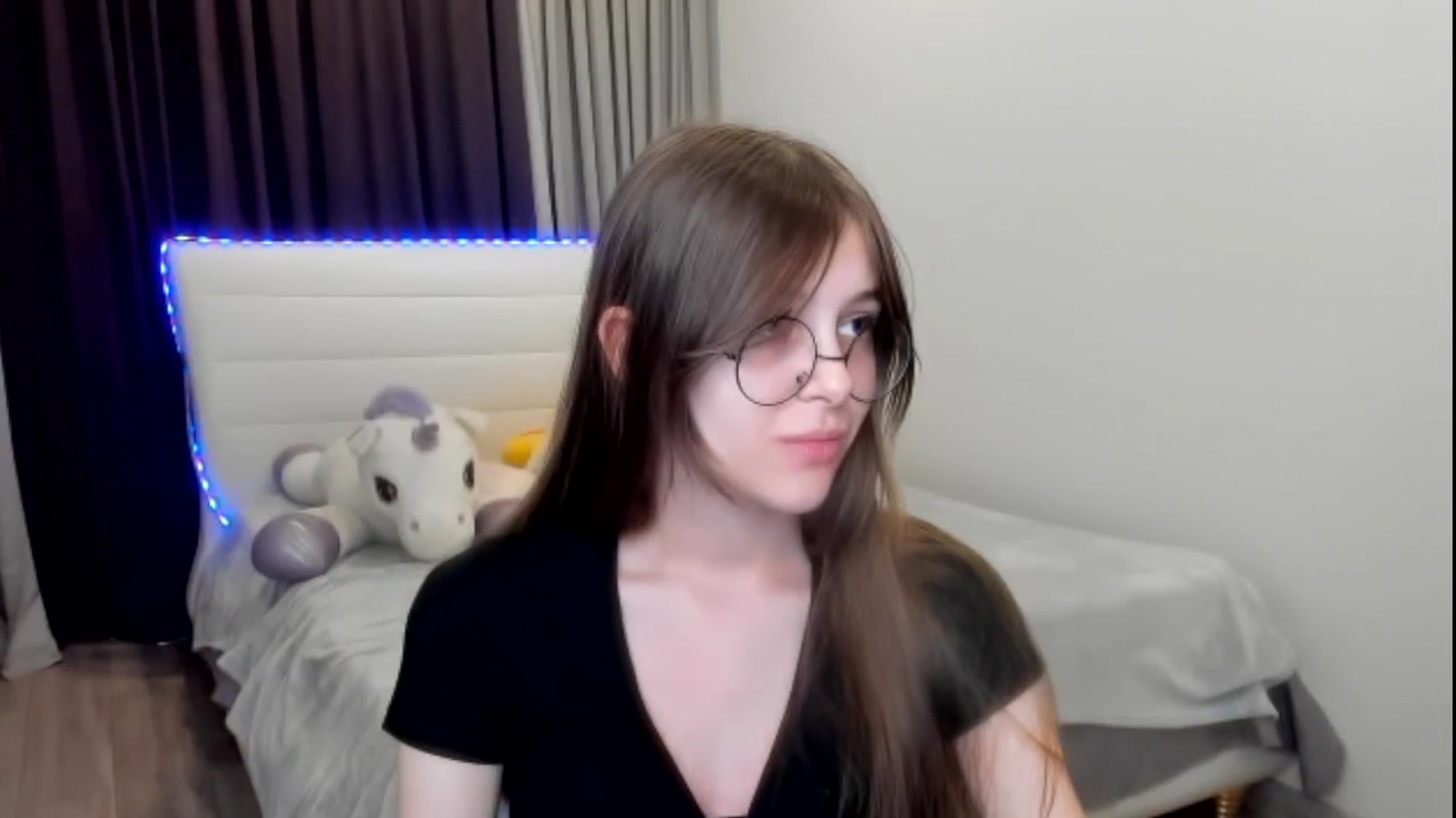 Gallery image thumbnail from BeataNorr's myfreecams stream on, 08/23/2025, 09:23 image 11 of 20