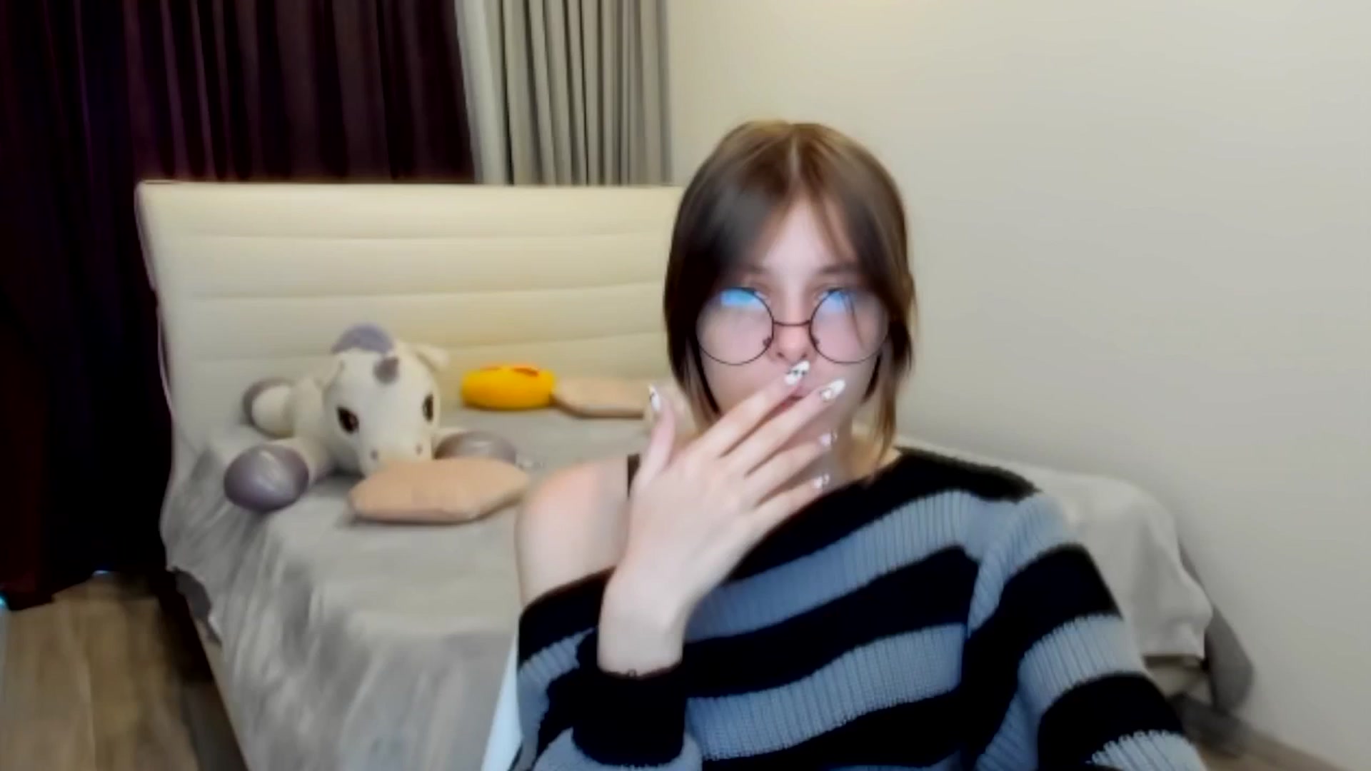 Gallery image thumbnail from BeataNorr's myfreecams stream on, 08/26/2025, 11:03 image 13 of 20