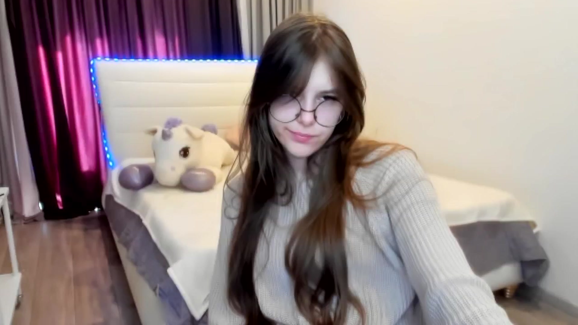 Gallery image thumbnail from BeataNorr's myfreecams stream on, 09/03/2025, 09:22 image 17 of 20