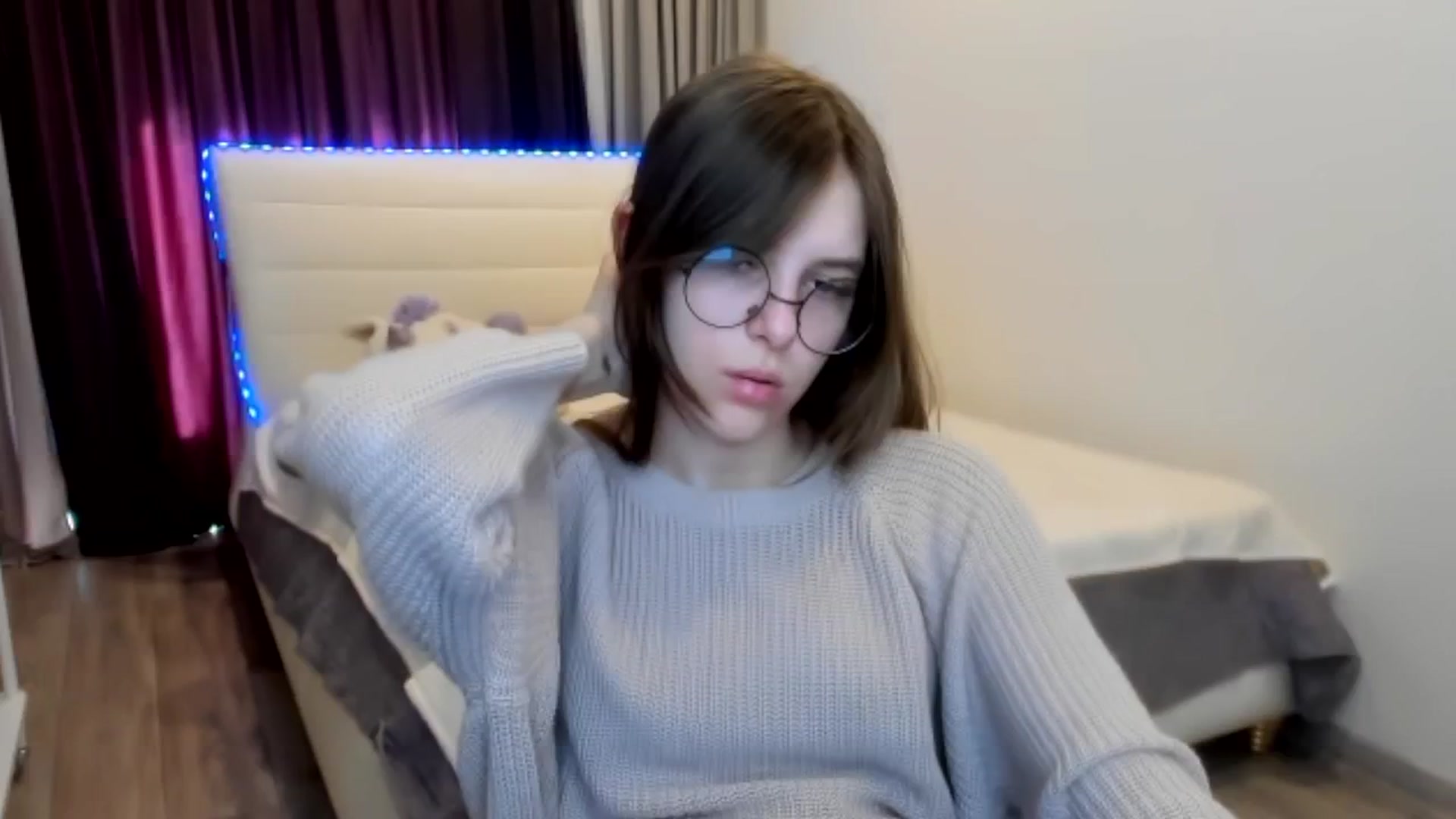 Gallery image thumbnail from BeataNorr's myfreecams stream on, 09/03/2025, 10:03 image 14 of 20