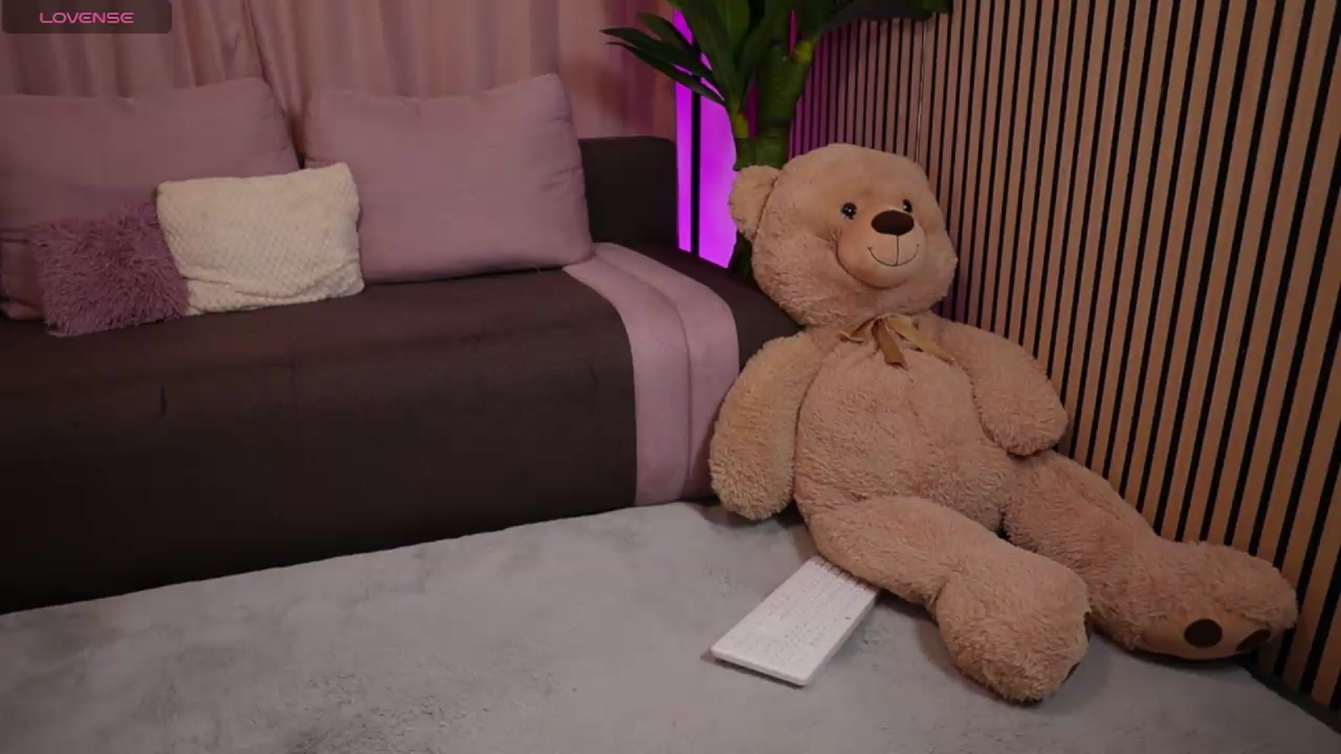Gallery image thumbnail from BeatriceAlexis's myfreecams stream on, 07/26/2026, 13:18 image 4 of 20