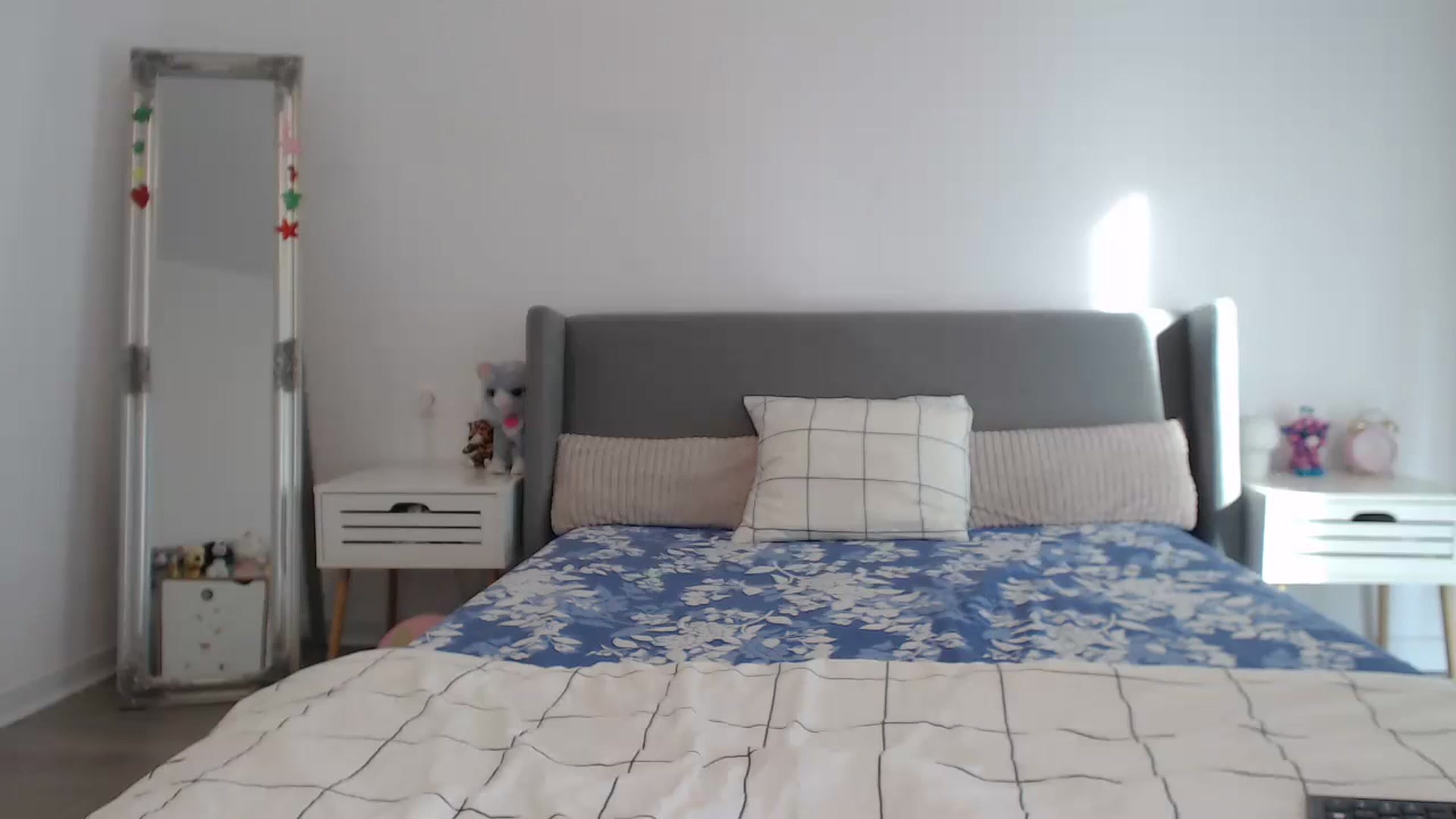 Gallery image thumbnail from BeatriceCapri's myfreecams stream on, 01/25/2024, 12:19 image 1 of 20