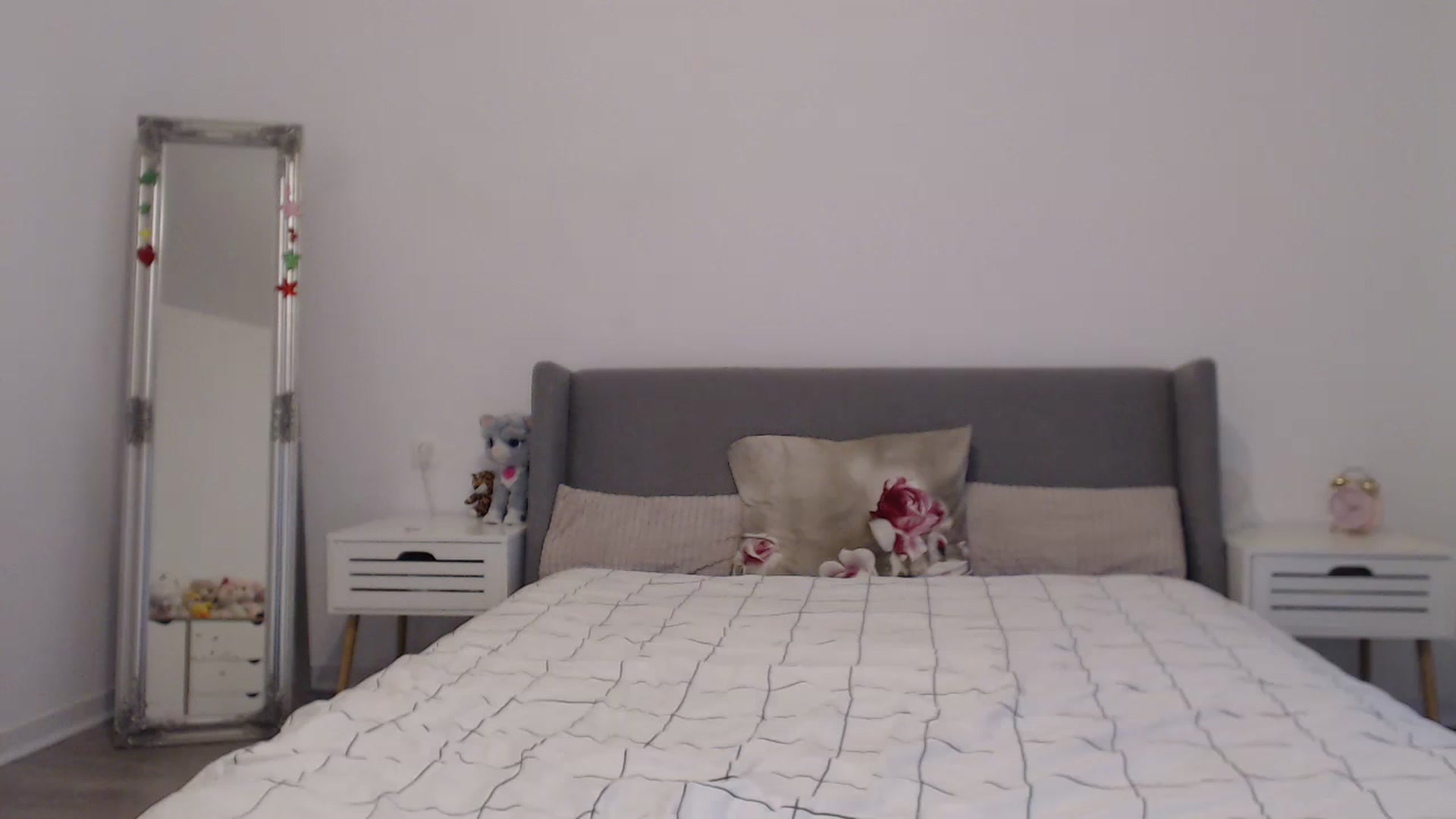Gallery image thumbnail from BeatriceCapri's myfreecams stream on, 02/02/2024, 16:03 image 6 of 20