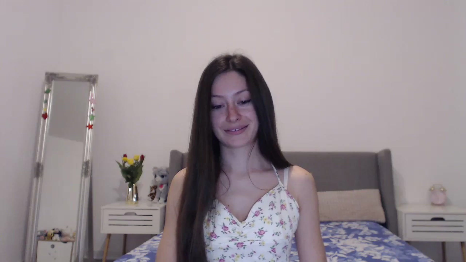 Gallery image thumbnail from BeatriceCapri's myfreecams stream on, 02/03/2024, 19:03 image 18 of 20