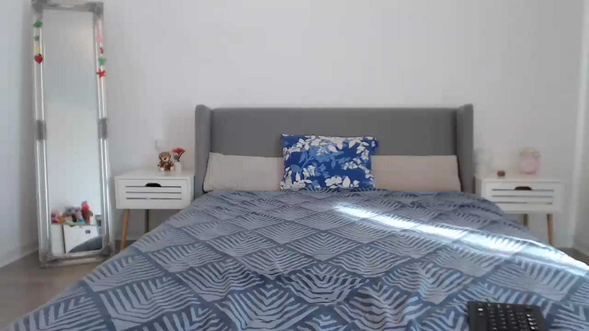 Gallery image thumbnail from BeatriceCapri's myfreecams stream on, 02/15/2024, 11:06 image 14 of 20