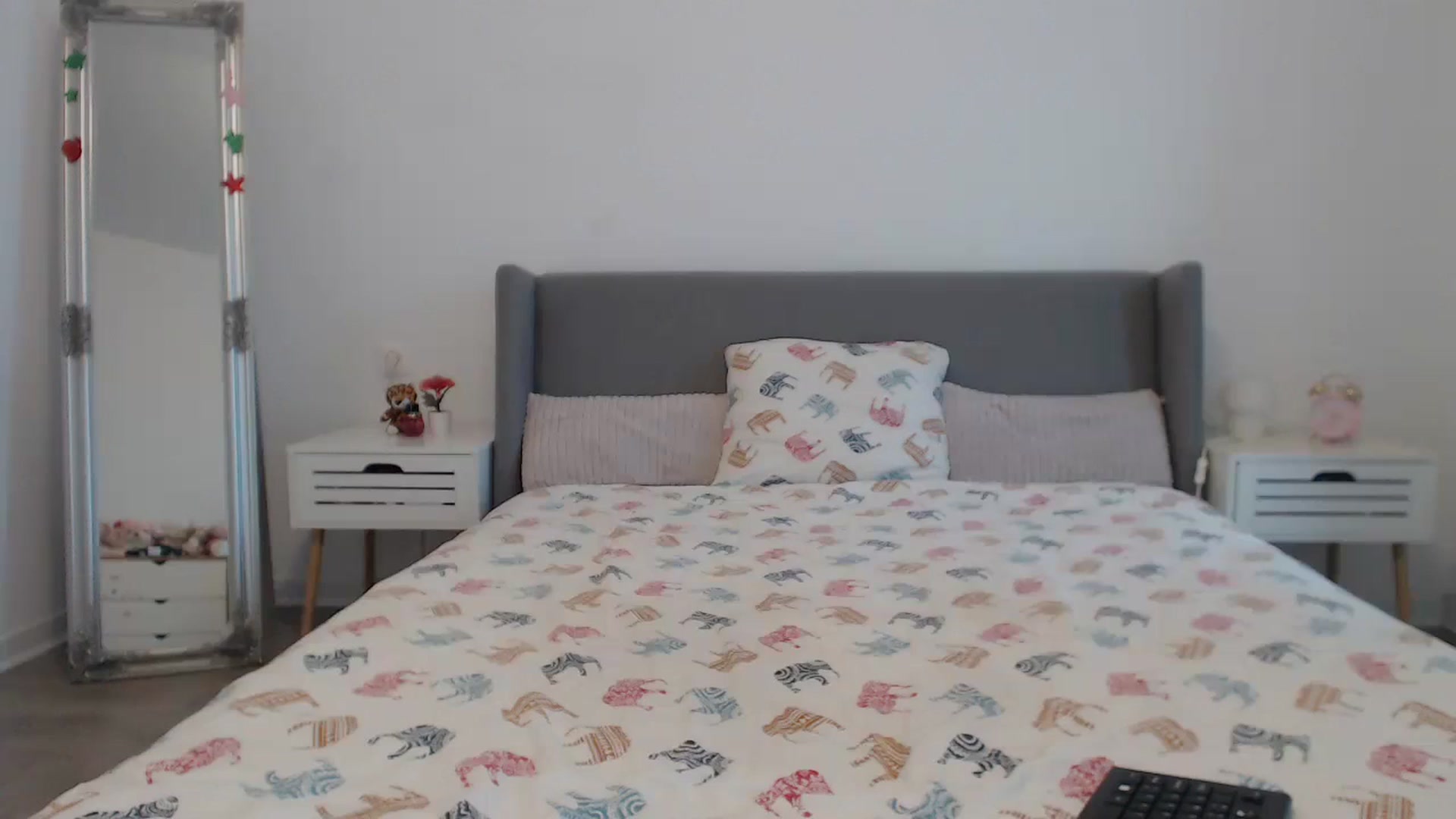 Gallery image thumbnail from BeatriceCapri's myfreecams stream on, 02/20/2024, 14:07 image 5 of 20