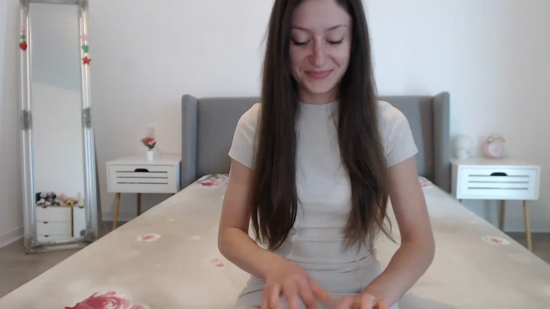 Gallery image thumbnail from BeatriceCapri's myfreecams stream on, 04/12/2024, 11:00 image 15 of 20
