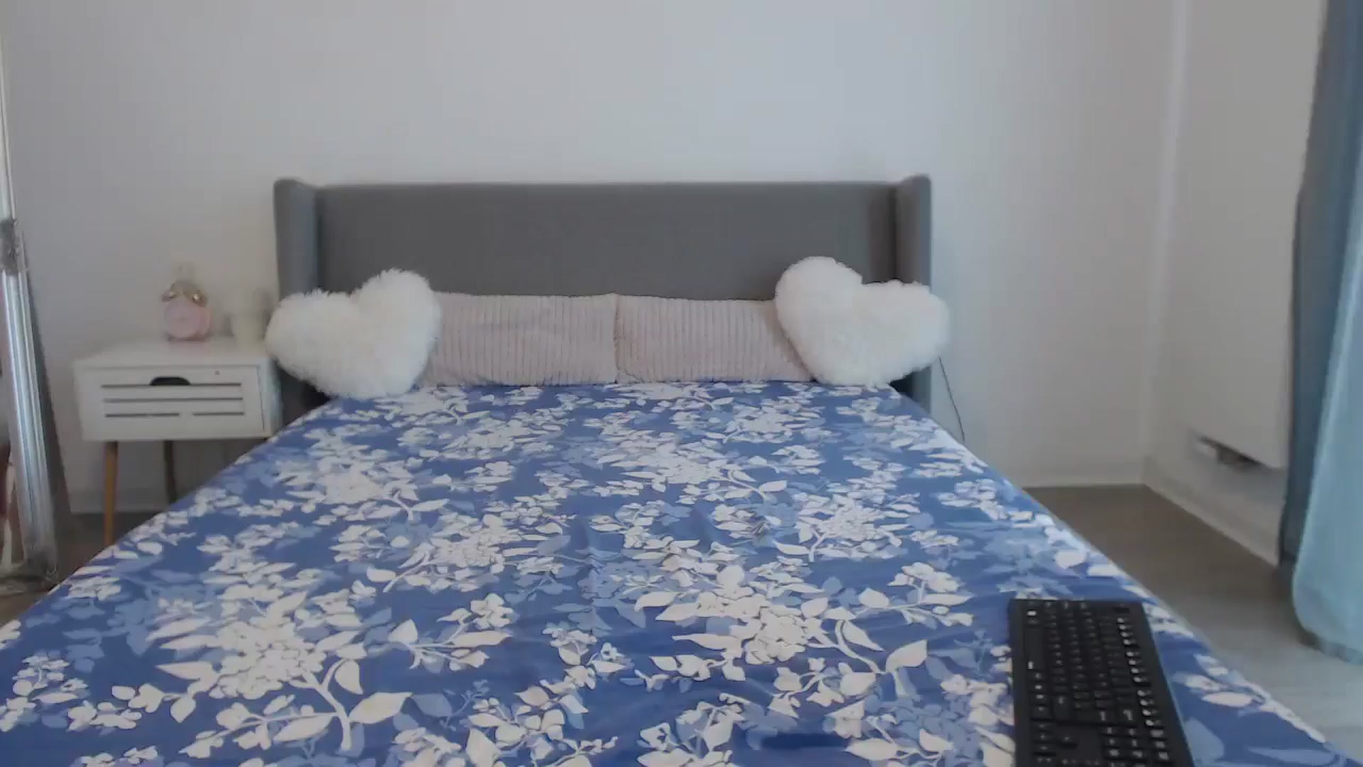 Gallery image thumbnail from BeatriceCapri's myfreecams stream on, 09/16/2024, 09:46 image 1 of 20
