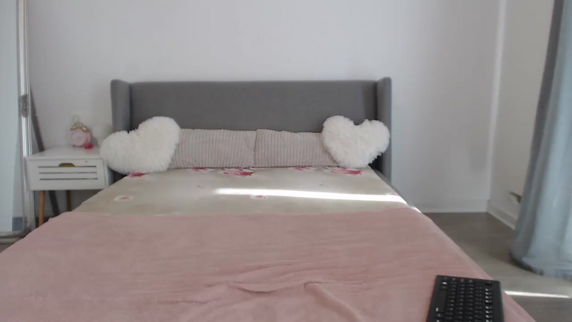 Gallery image thumbnail from BeatriceCapri's myfreecams stream on, 09/30/2024, 08:55 image 17 of 20