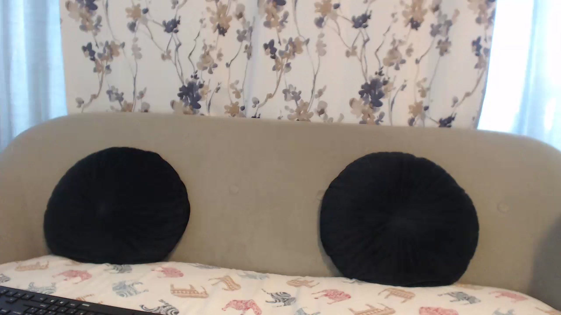 Gallery image thumbnail from BeatriceCapri's myfreecams stream on, 10/08/2024, 14:39 image 20 of 20