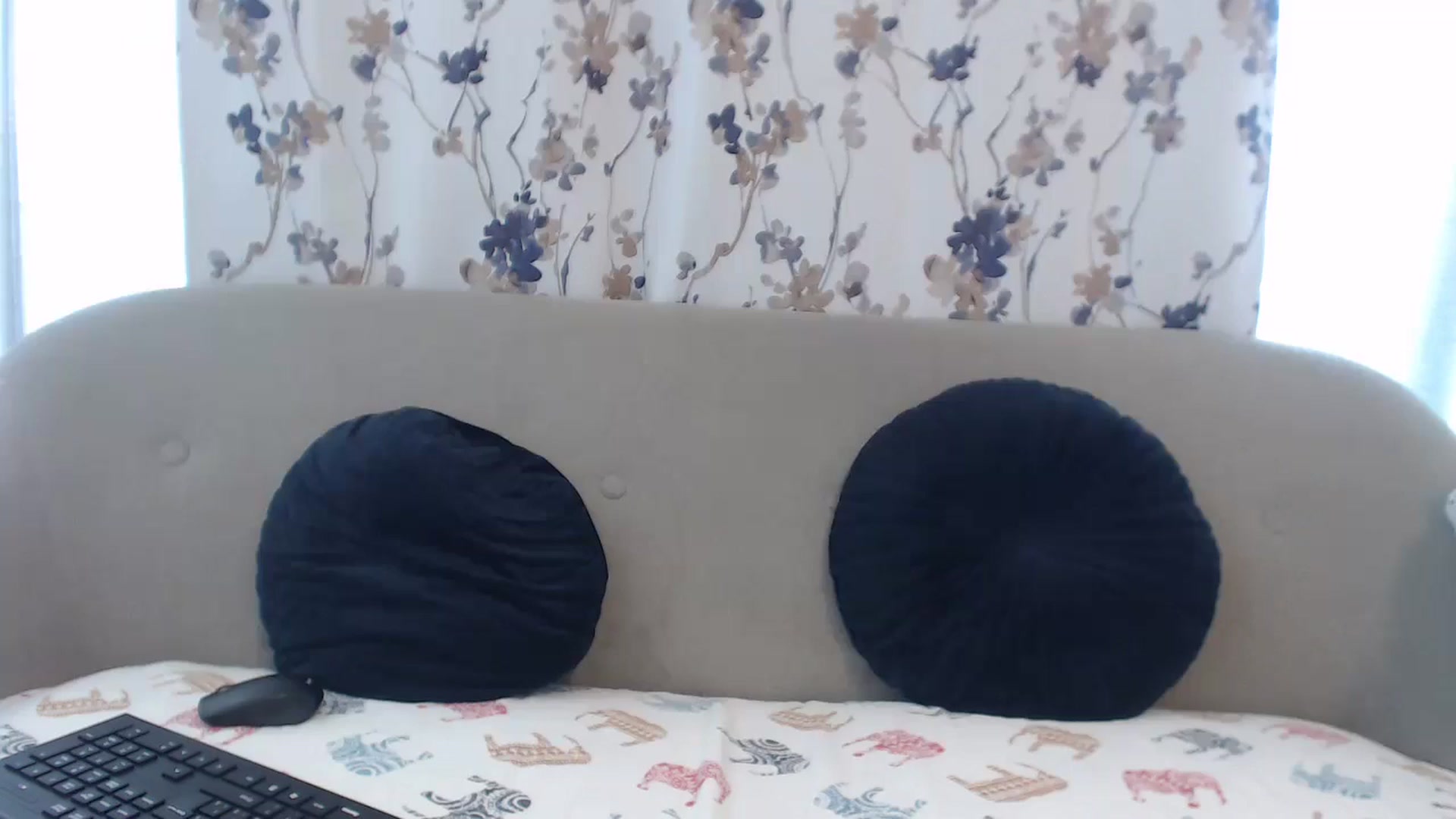 Gallery image thumbnail from BeatriceCapri's myfreecams stream on, 10/09/2024, 10:03 image 15 of 20