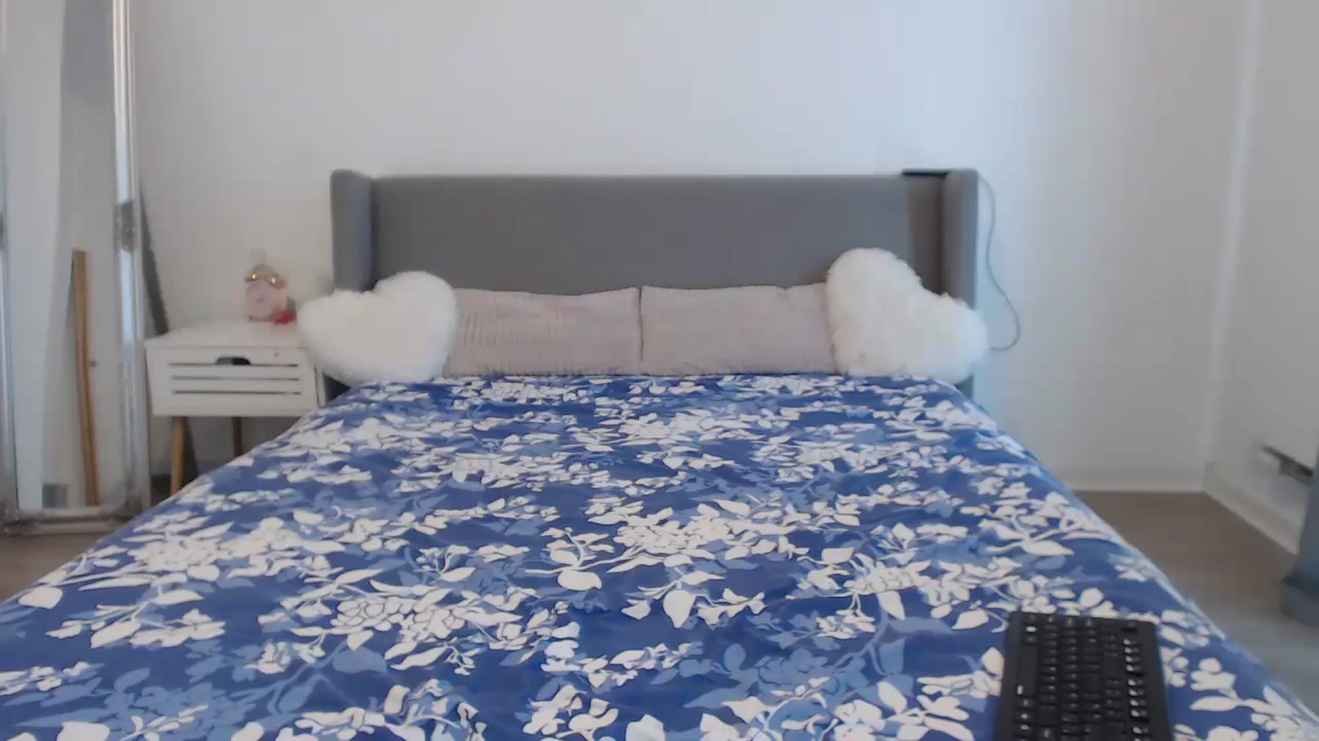 Gallery image thumbnail from BeatriceCapri's myfreecams stream on, 10/18/2024, 12:41 image 12 of 20