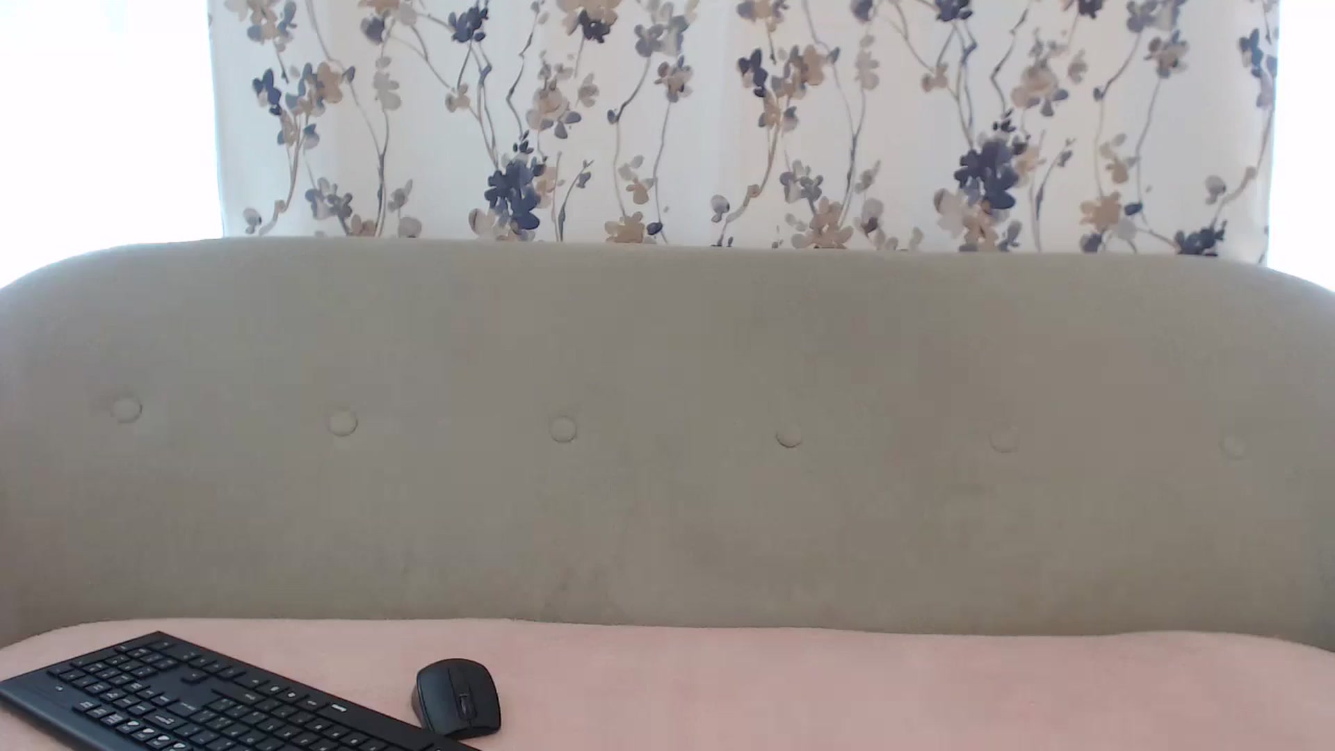 Gallery image thumbnail from BeatriceCapri's myfreecams stream on, 10/21/2024, 09:30 image 2 of 20