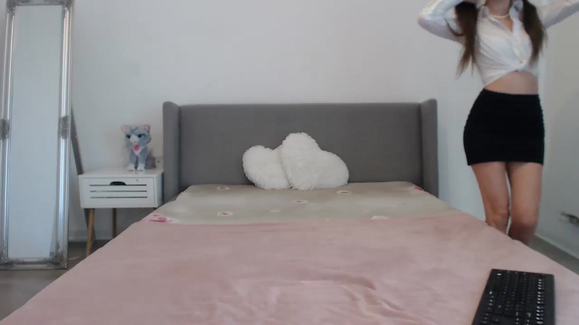 Gallery image thumbnail from BeatriceCapri's myfreecams stream on, 01/12/2025, 12:32 image 5 of 20