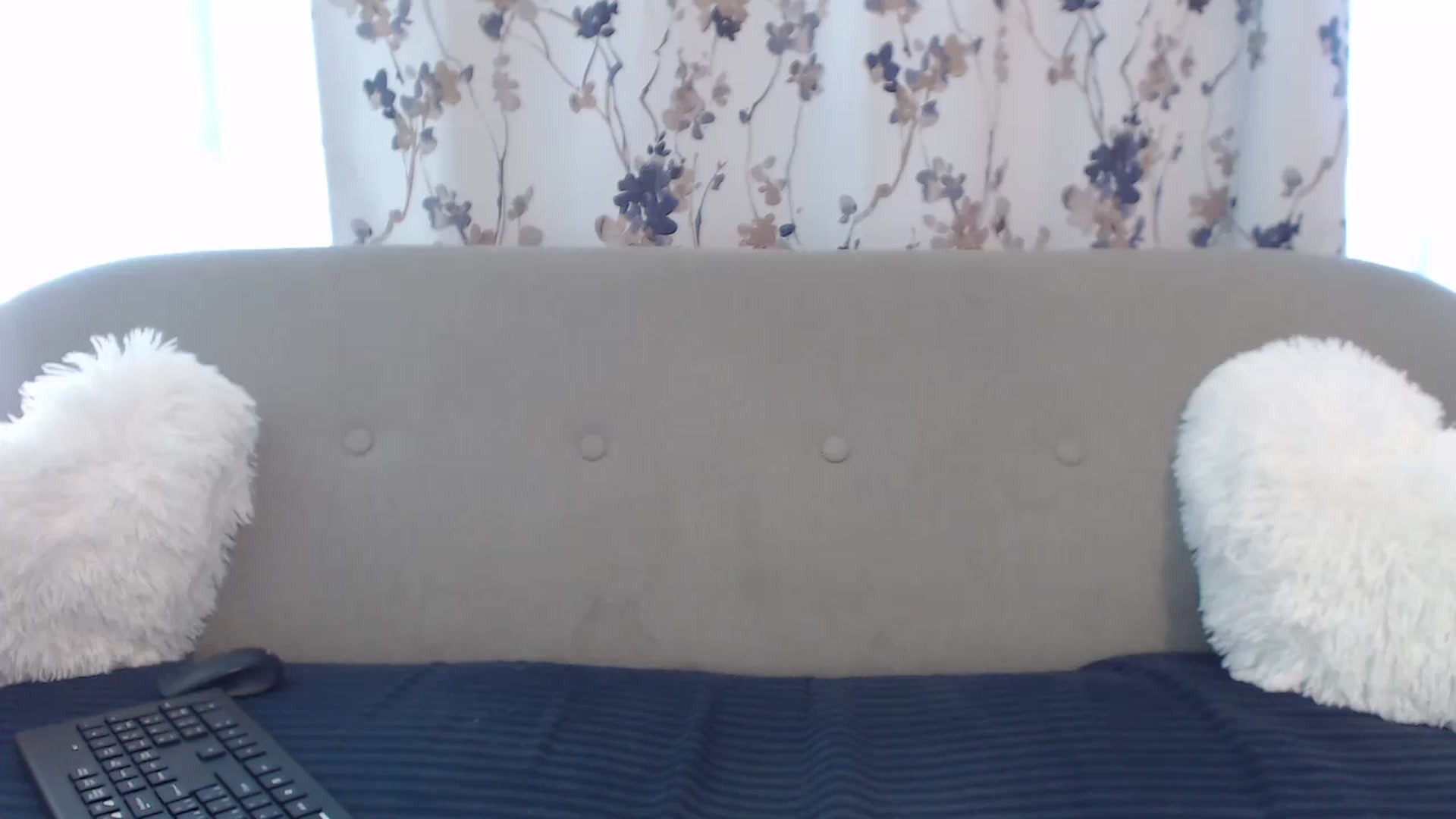 Gallery image thumbnail from BeatriceCapri's myfreecams stream on, 01/17/2025, 12:26 image 7 of 20
