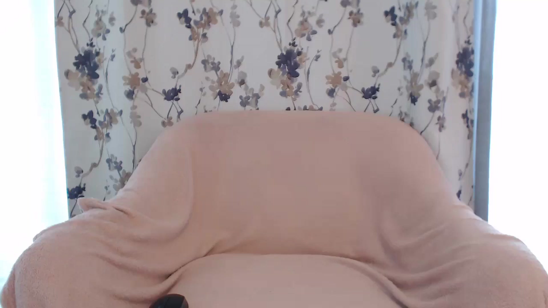 Gallery image thumbnail from BeatriceCapri's myfreecams stream on, 03/18/2025, 11:37 image 7 of 20