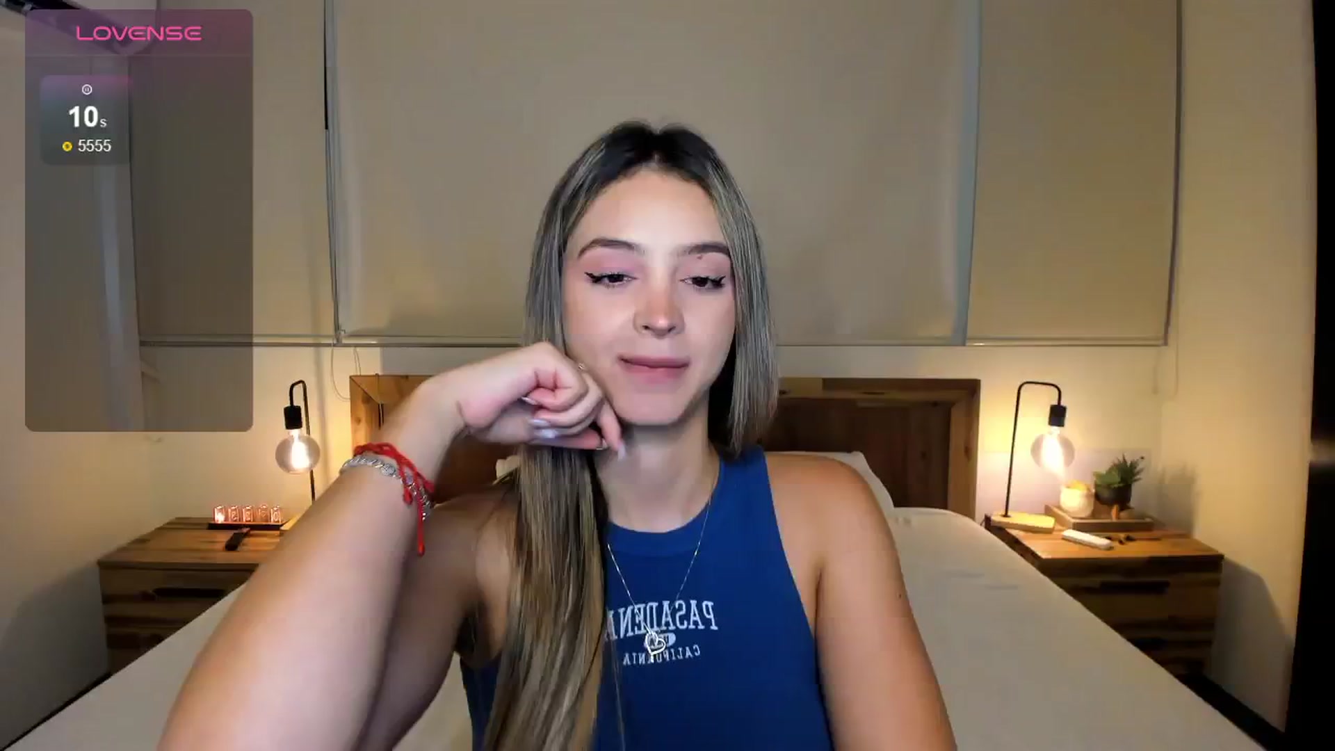 Gallery image thumbnail from BeatrixNova's myfreecams stream on, 07/31/2024, 01:54 image 11 of 20