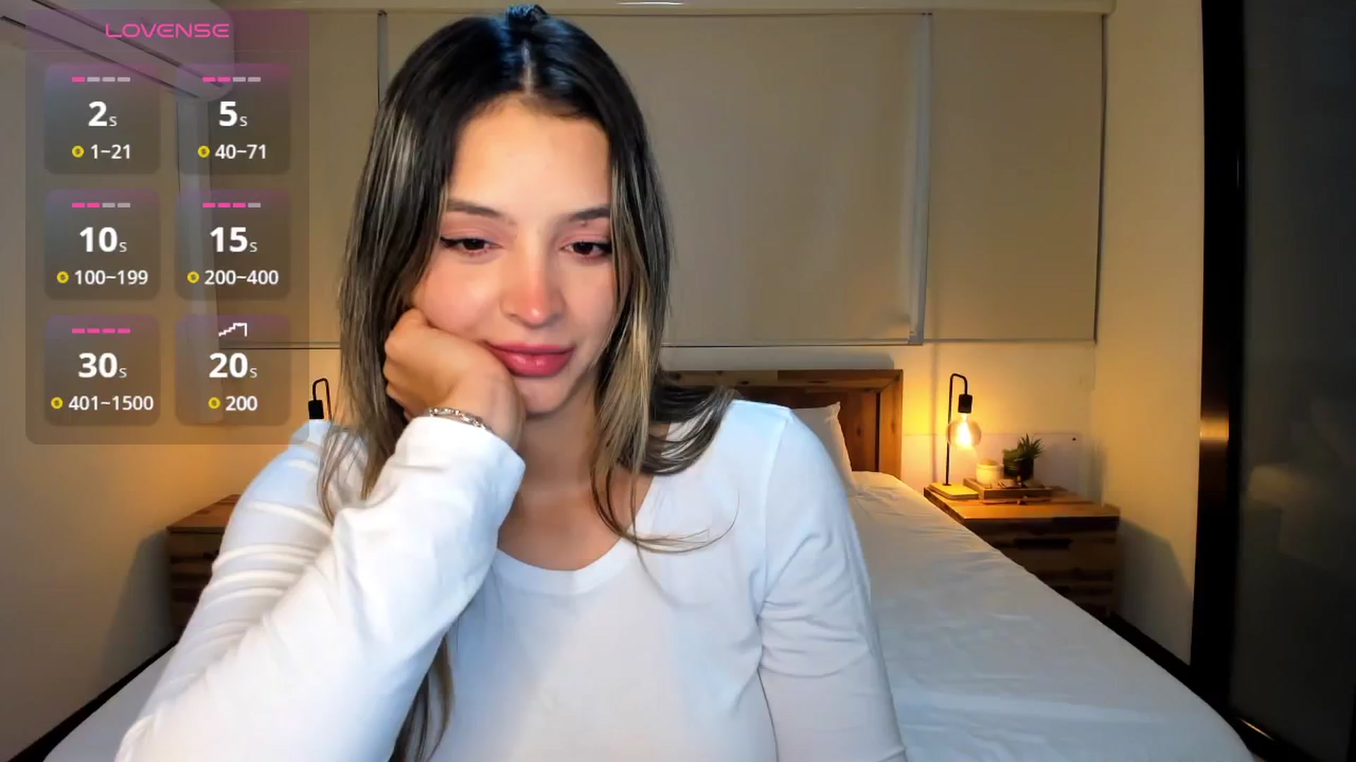 Gallery image thumbnail from BeatrixNova's myfreecams stream on, 10/30/2024, 03:25 image 10 of 20