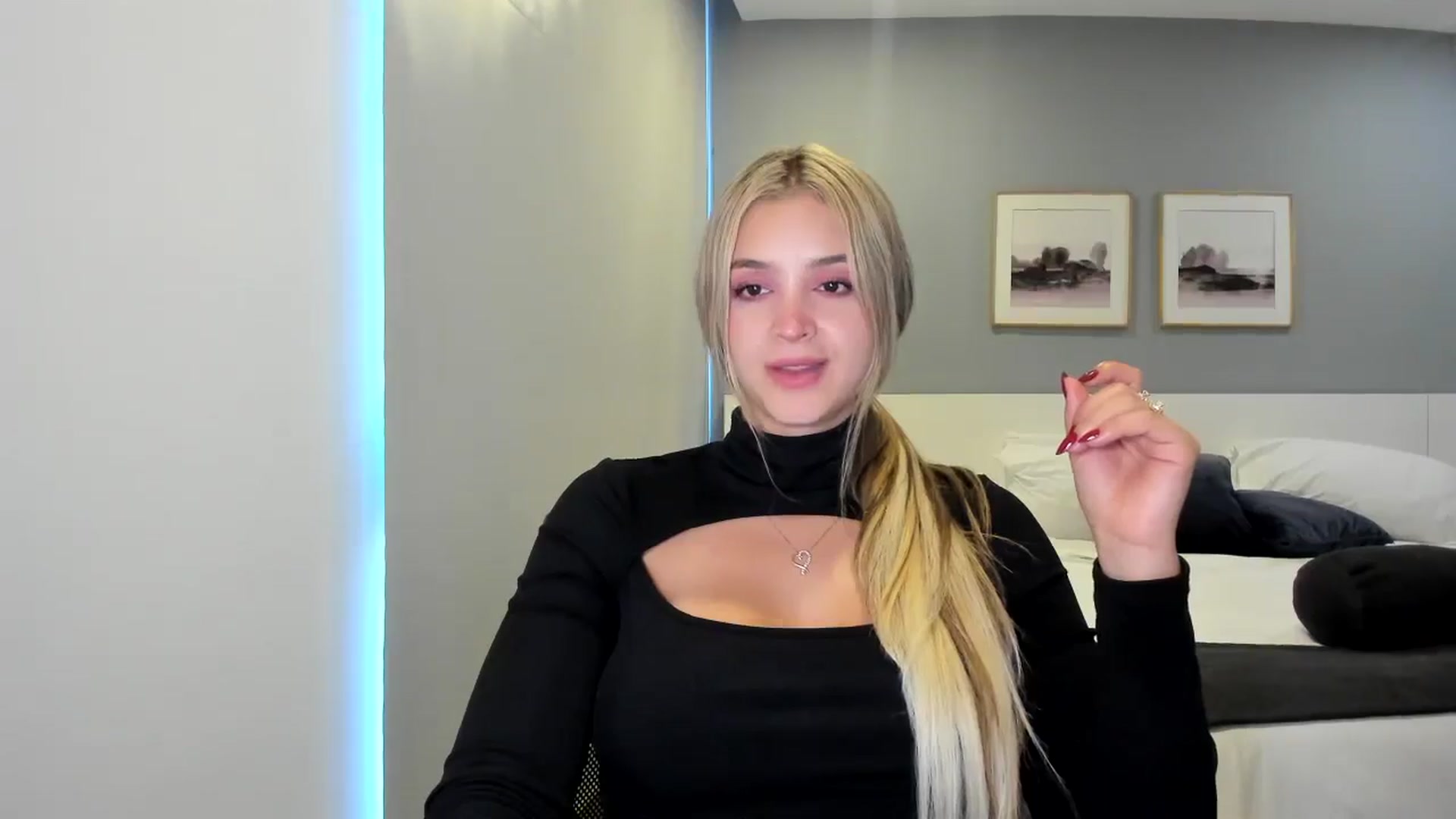Gallery image thumbnail from BeatrixNova's myfreecams stream on, 01/30/2025, 22:37 image 20 of 20