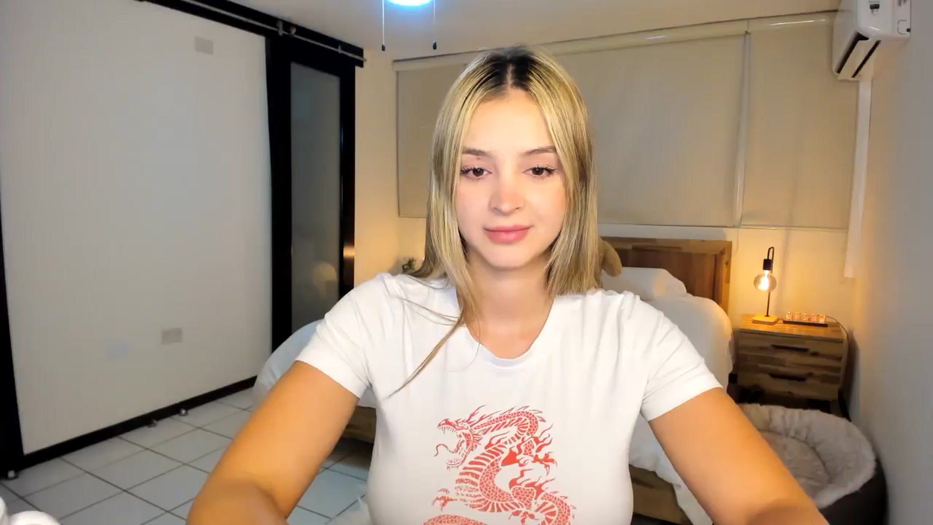 Gallery image thumbnail from BeatrixNova's myfreecams stream on, 03/13/2025, 24:02 image 7 of 20