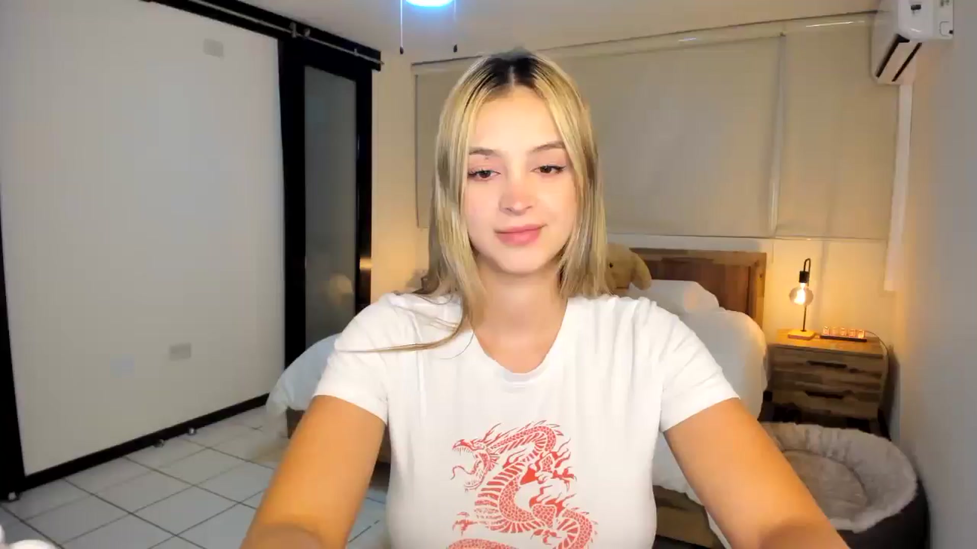 Gallery image thumbnail from BeatrixNova's myfreecams stream on, 03/13/2025, 24:02 image 6 of 20