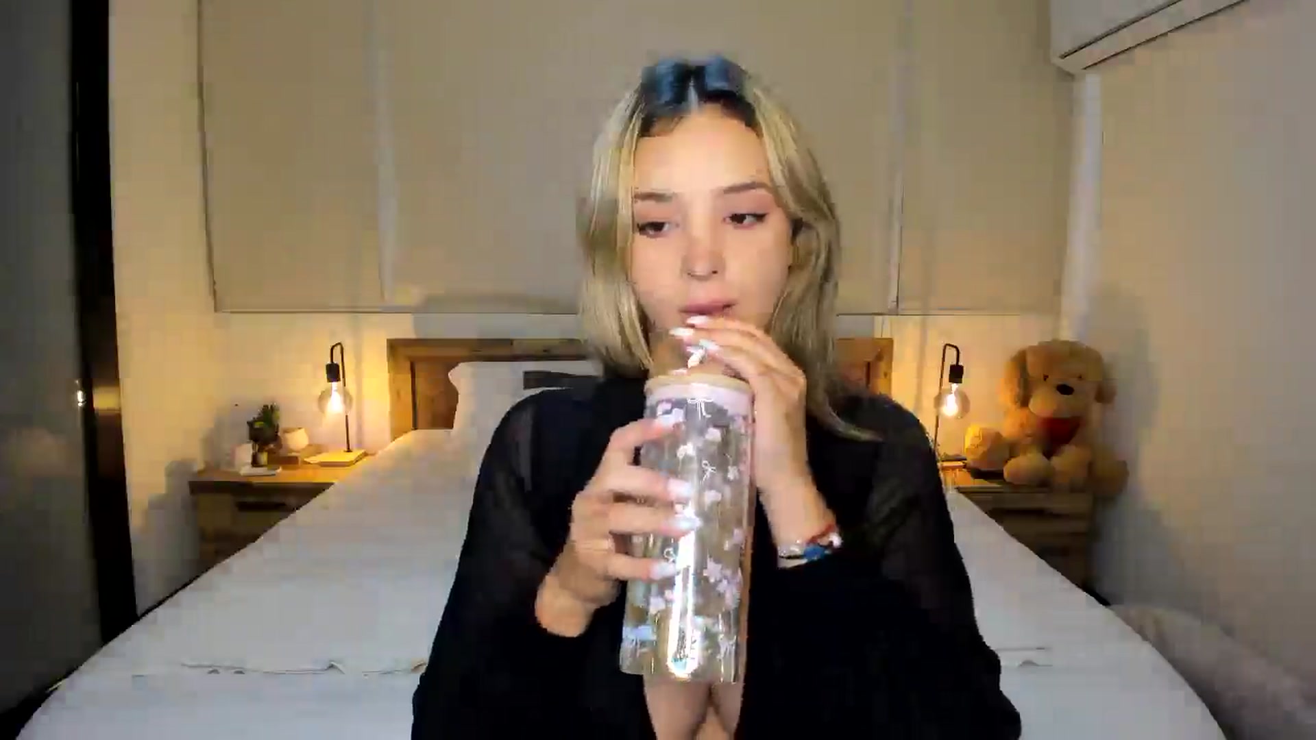 Gallery image thumbnail from BeatrixNova's myfreecams stream on, 04/30/2025, 24:54 image 8 of 20