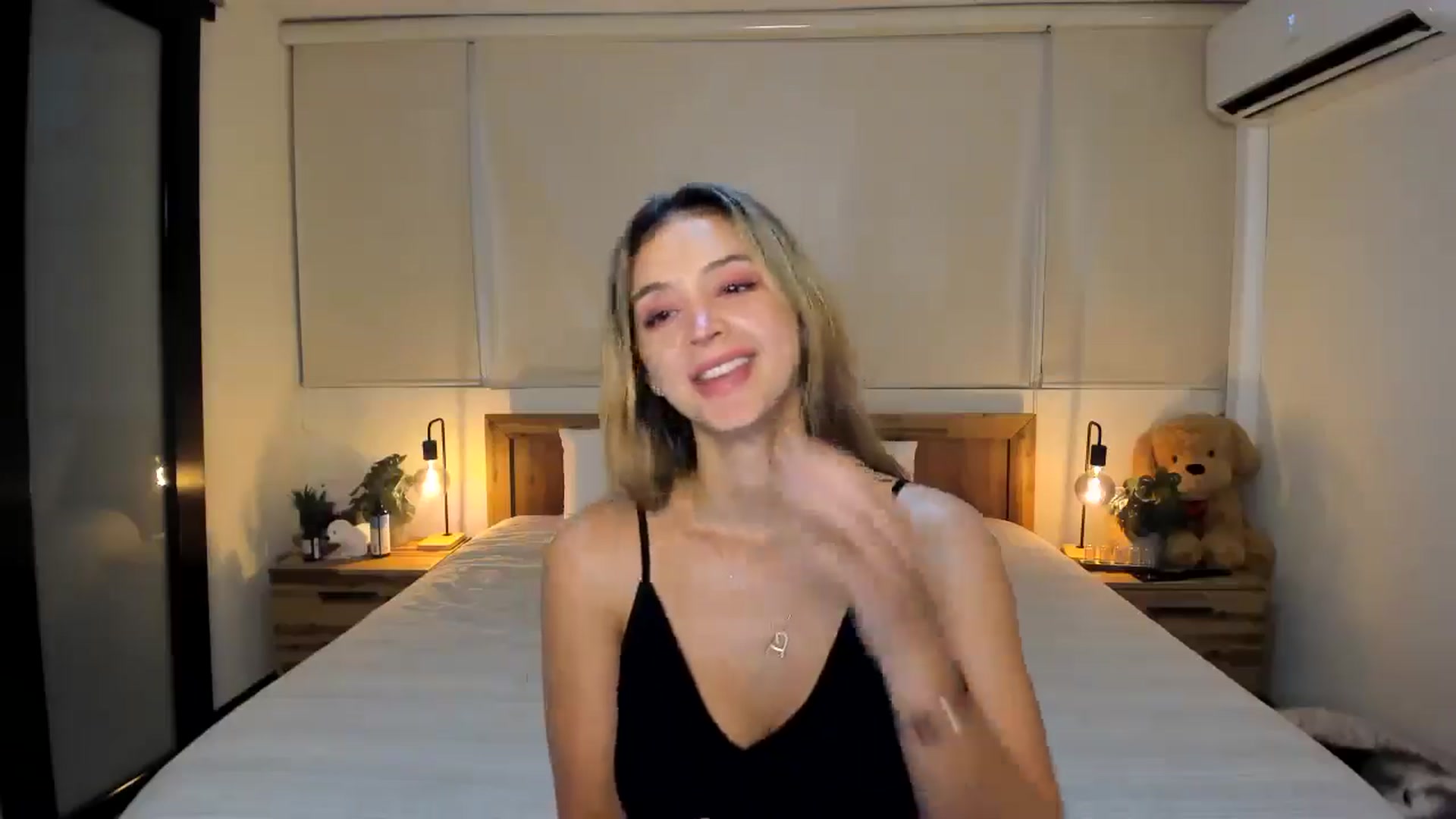 Gallery image thumbnail from BeatrixNova's myfreecams stream on, 10/27/2025, 23:18 image 8 of 20