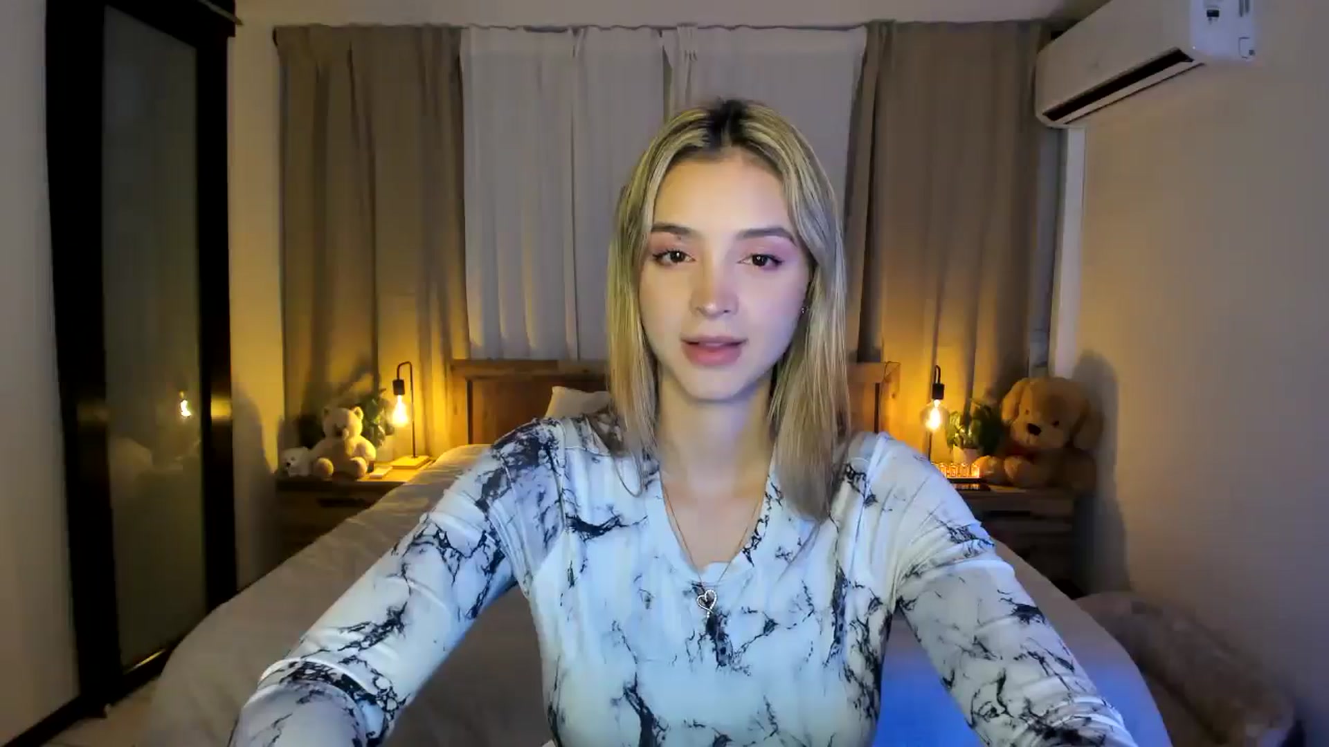 Gallery image thumbnail from BeatrixNova's myfreecams stream on, 02/25/2026, 23:43 image 7 of 20